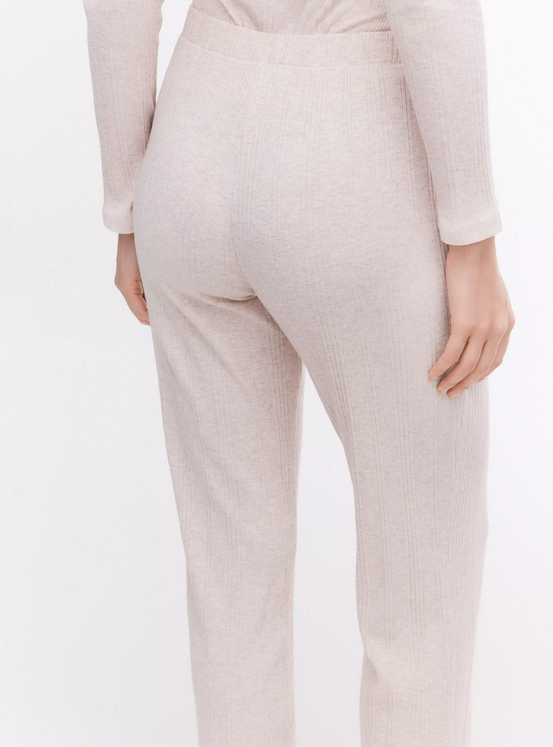 Pantalón Pijama Colección Essentials-3