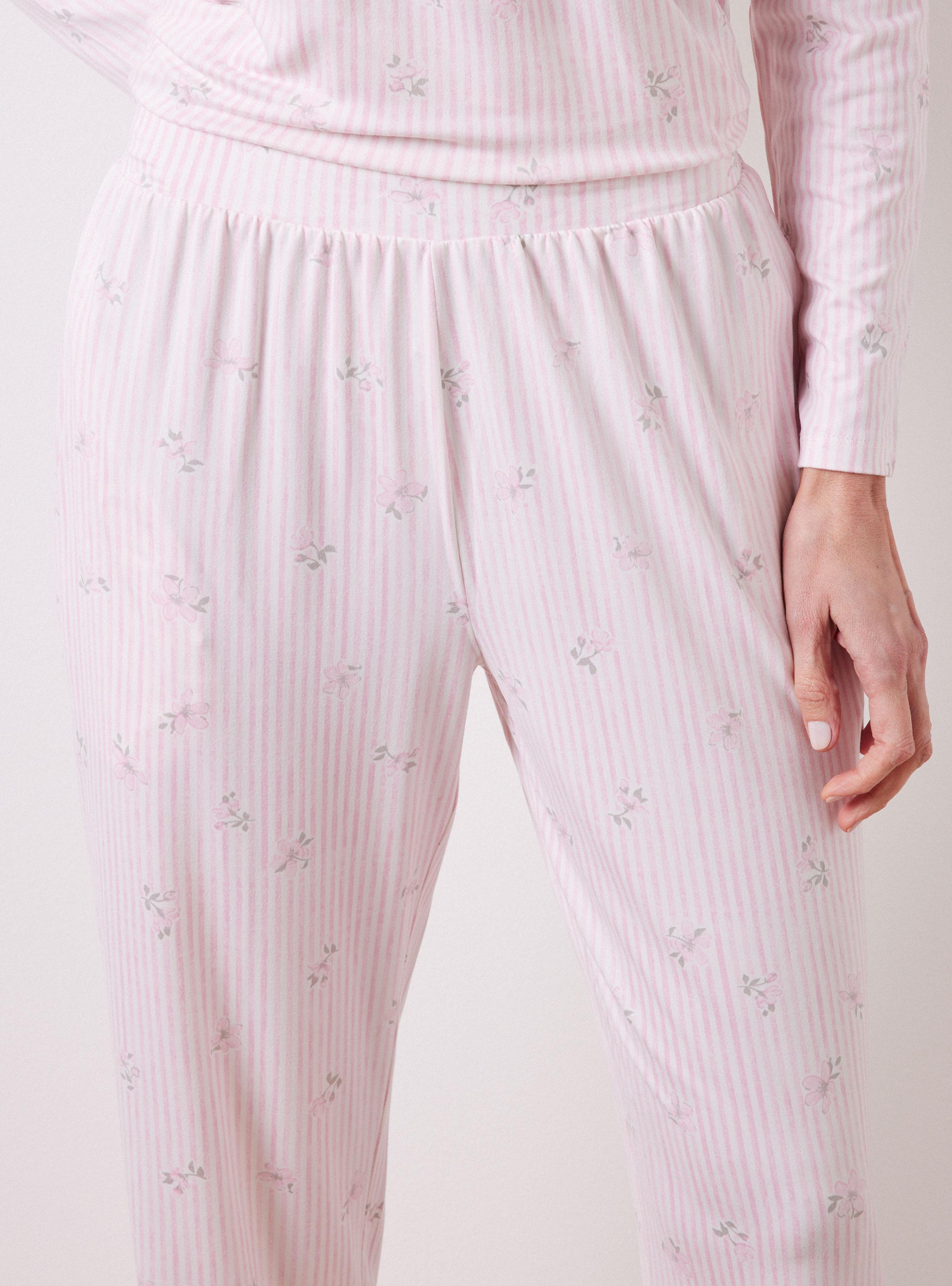 Pijama Estampado con Detalle Botones-3