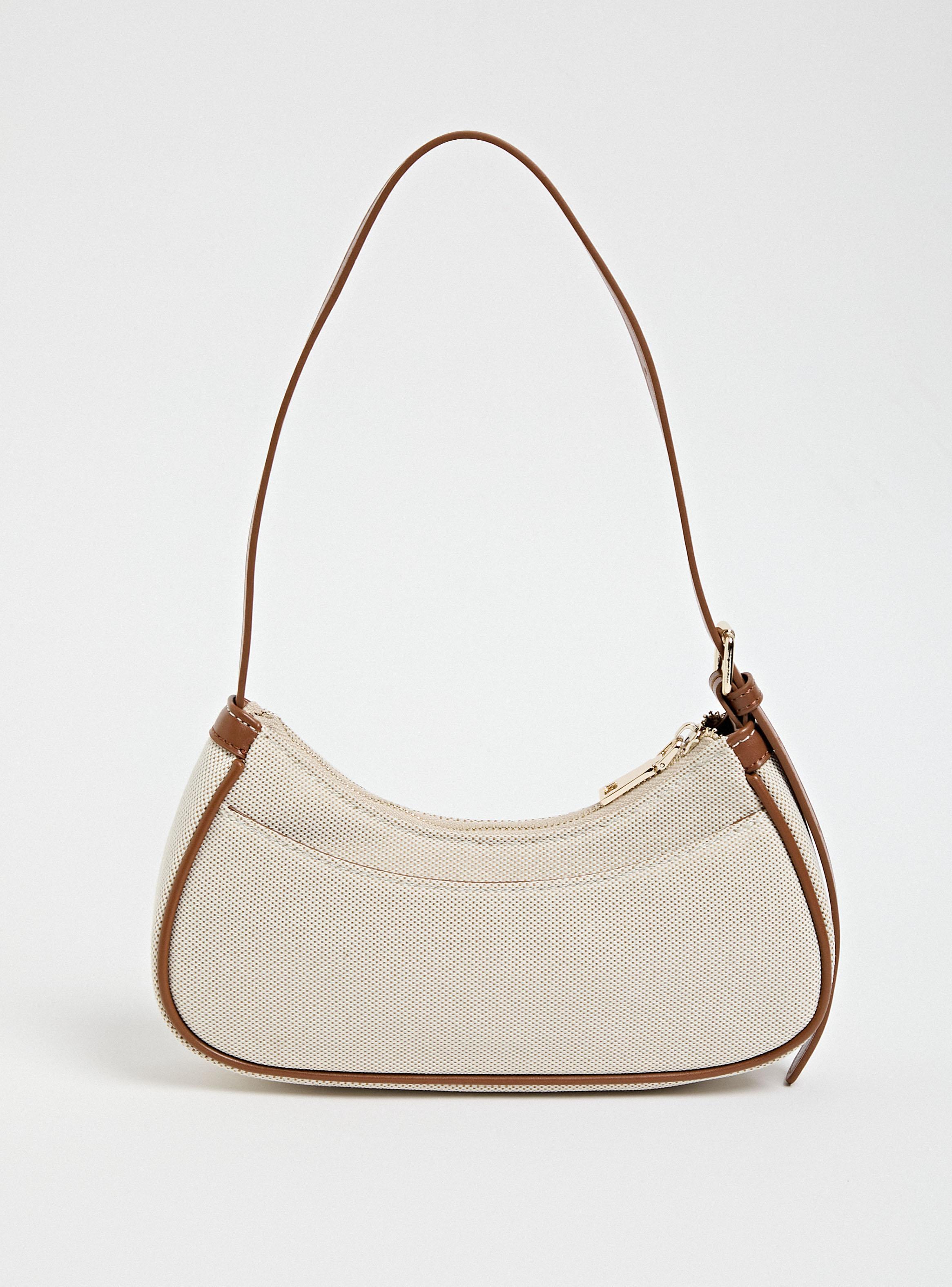 Cartera de Mano Bitono y Canvas Logo Metálico-3