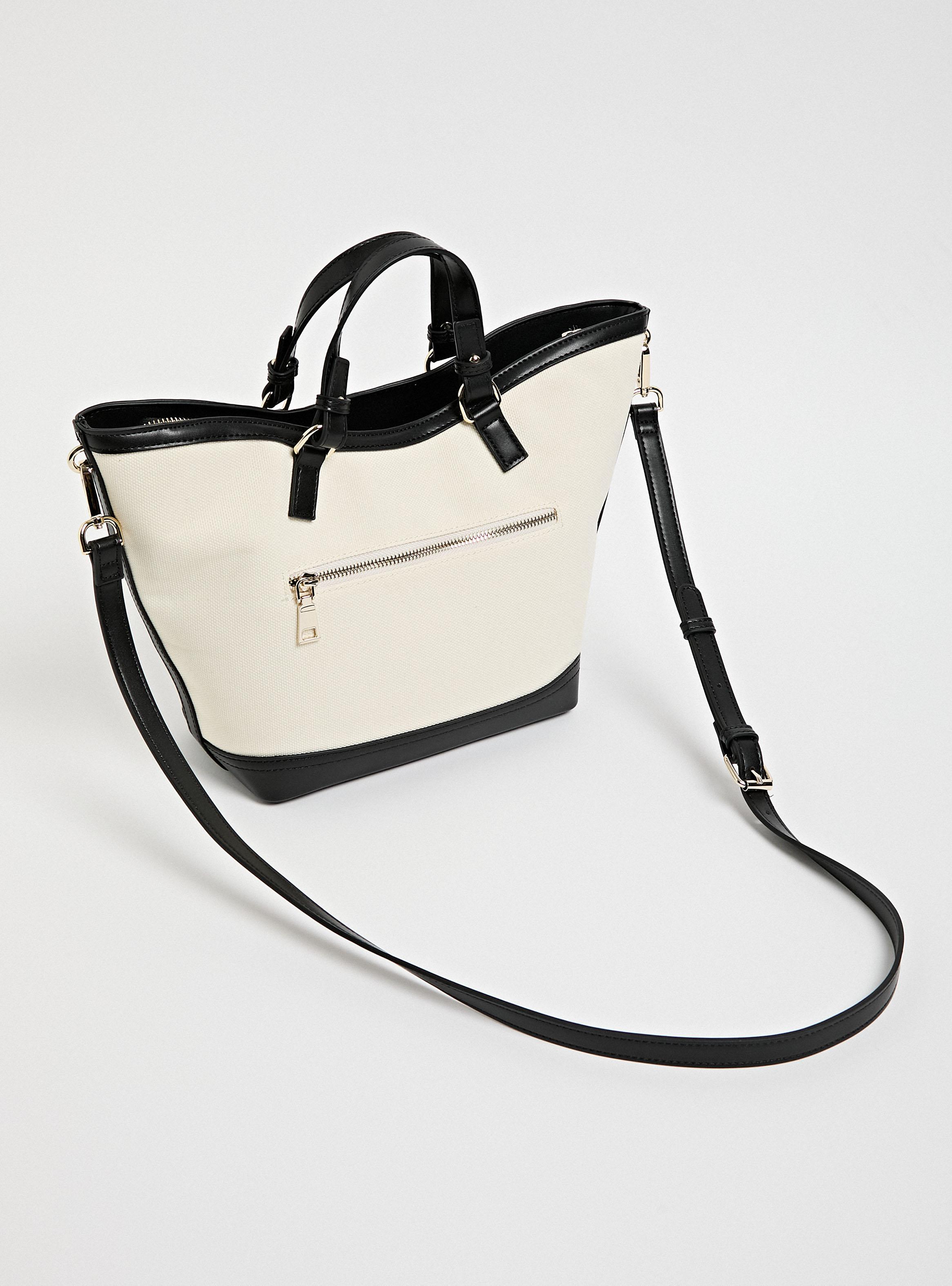Cartera de Hombro Bitono y Canvas Logo Metálico-4