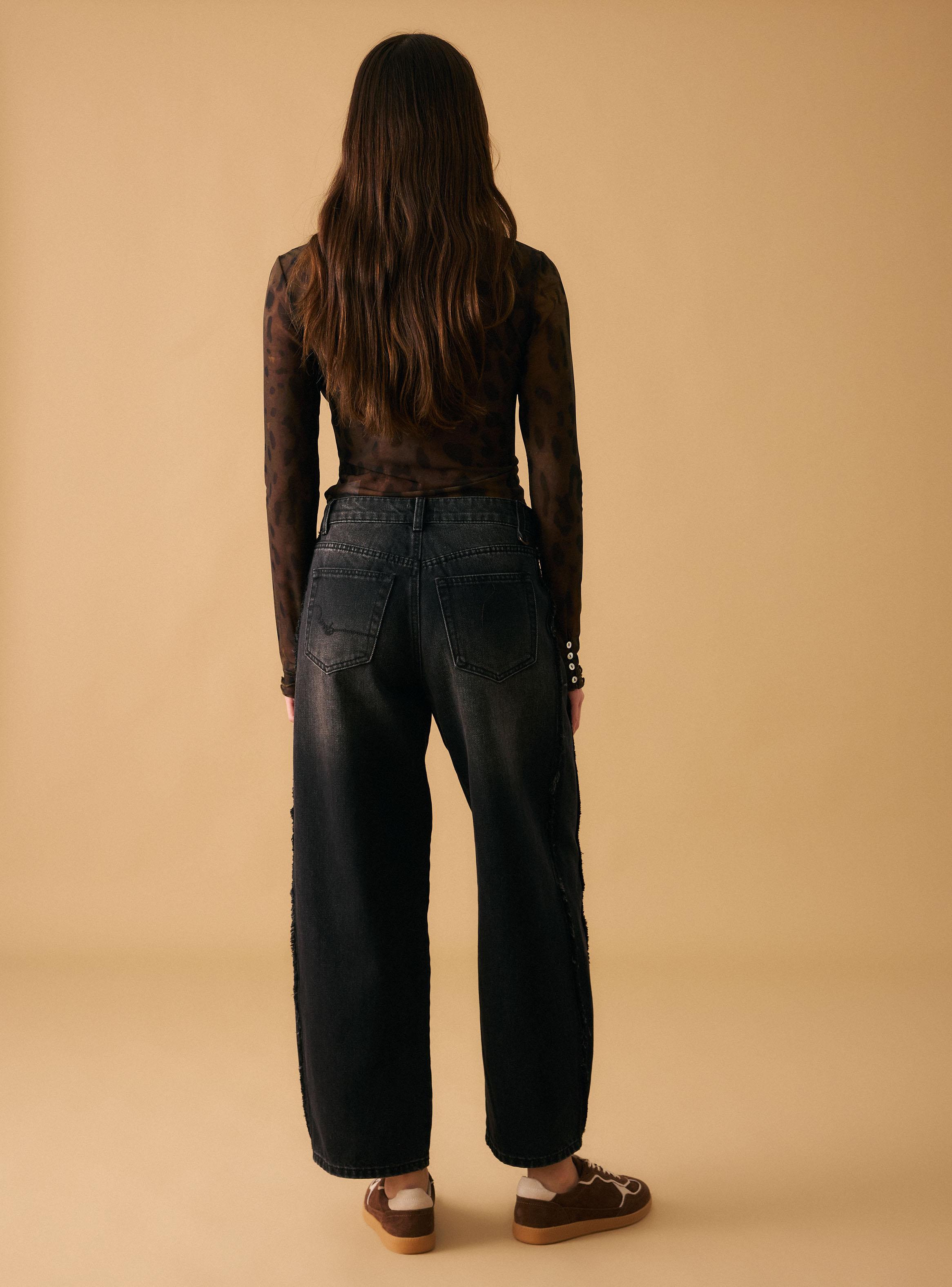 Jeans Deshilachado en Costados-5