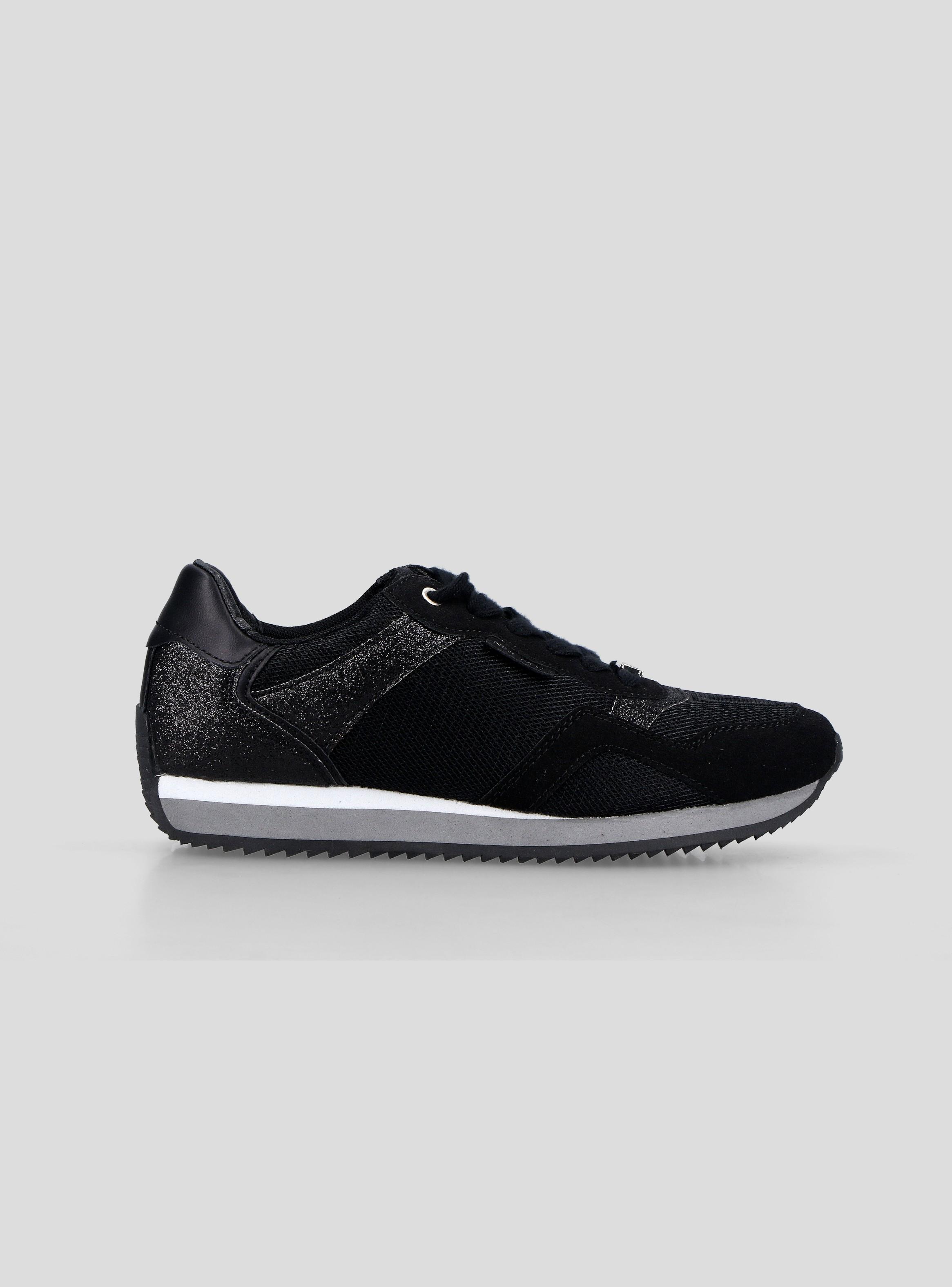 Zapatilla Urbana Retro  Detalles Brillantes Mujer-0