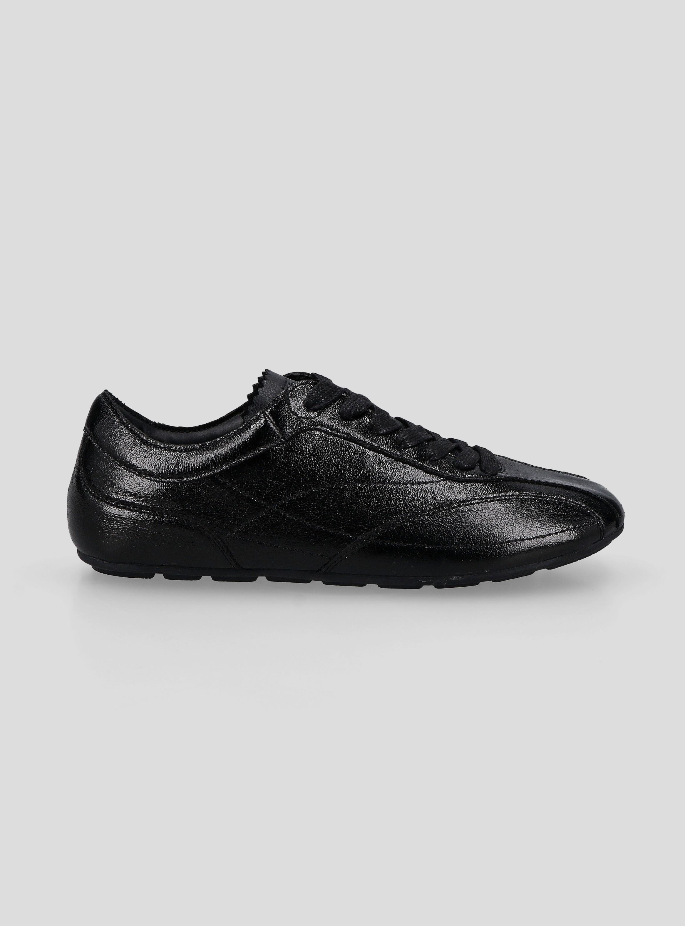 Zapatilla Urbanas Suela Delgada Punta Redonda Mujer-1