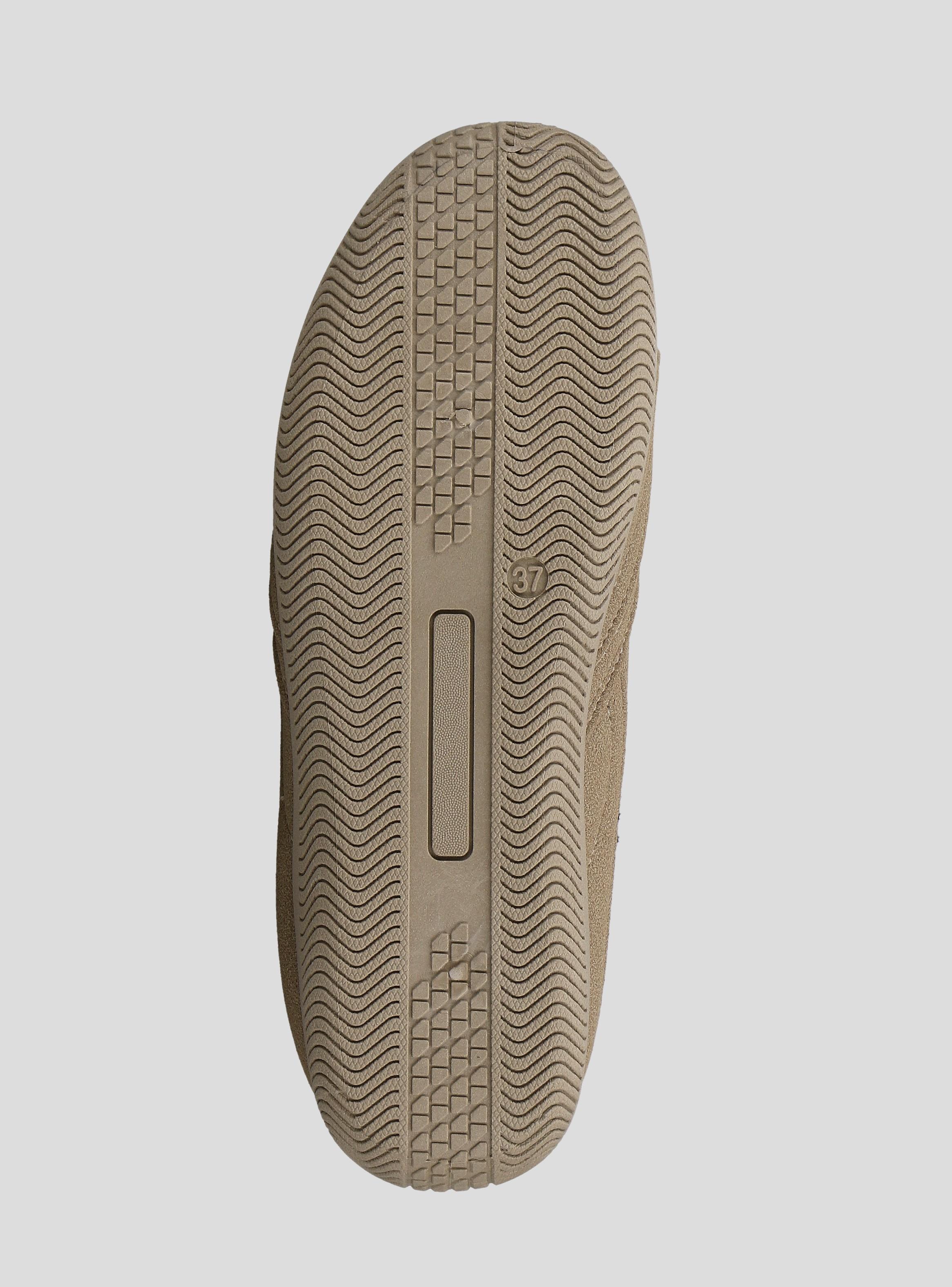 Zapatilla Urbana Aplicaciónes de  Cintas Niña-3