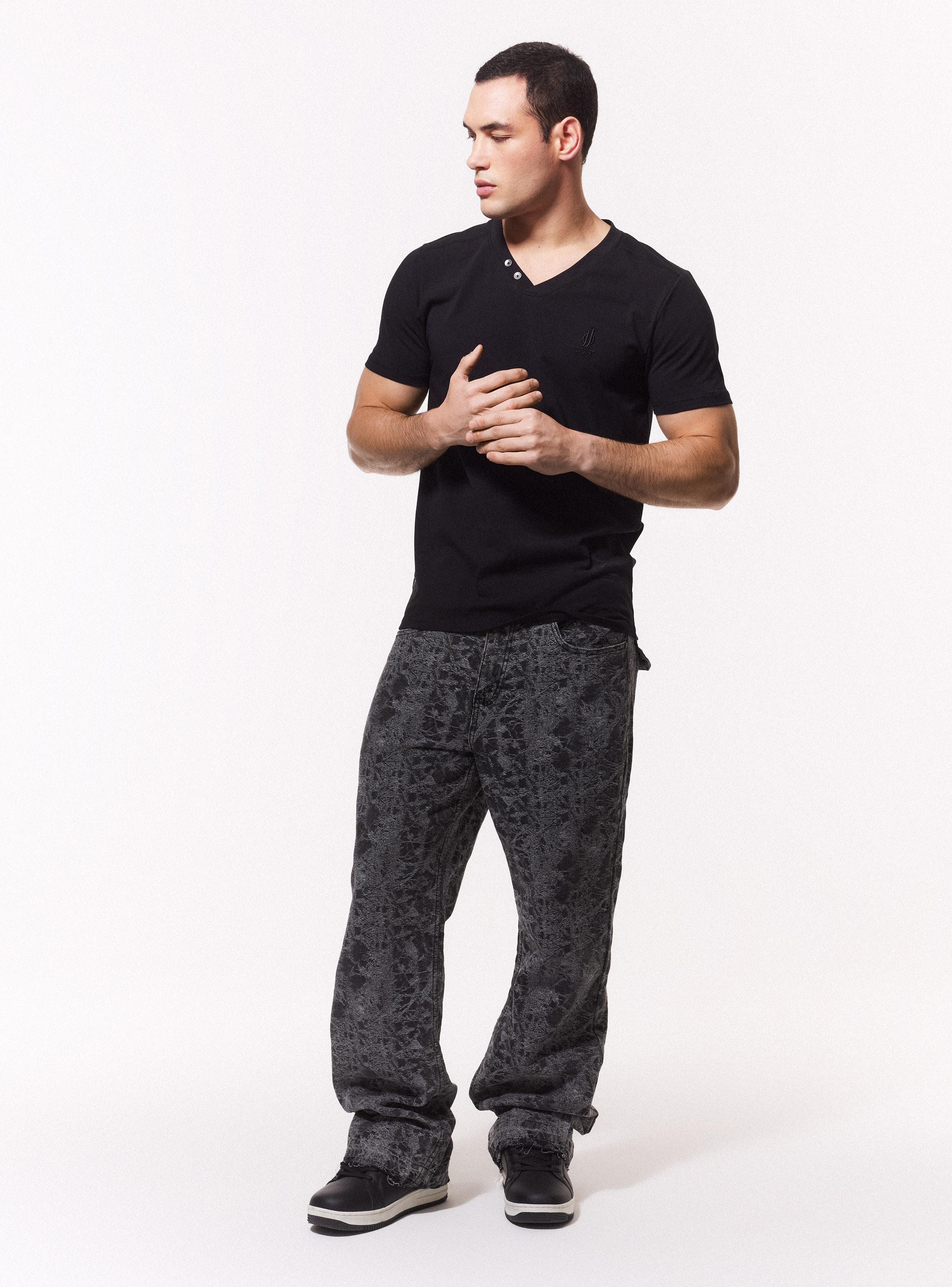 Polera Muscle Fit Botones Cuello V-4