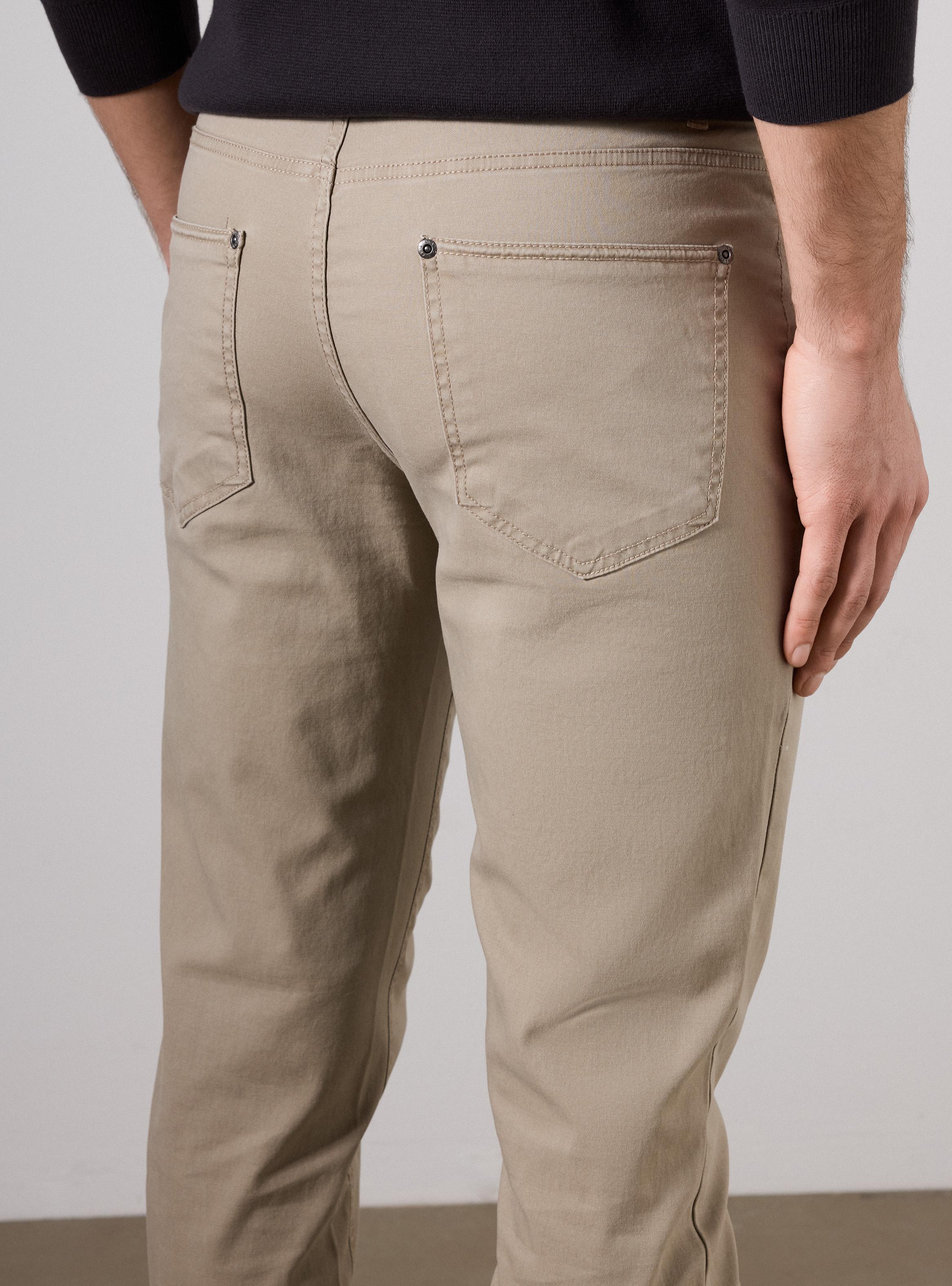 Pantalón Gabardina Cinco Bolsillos Slim-3
