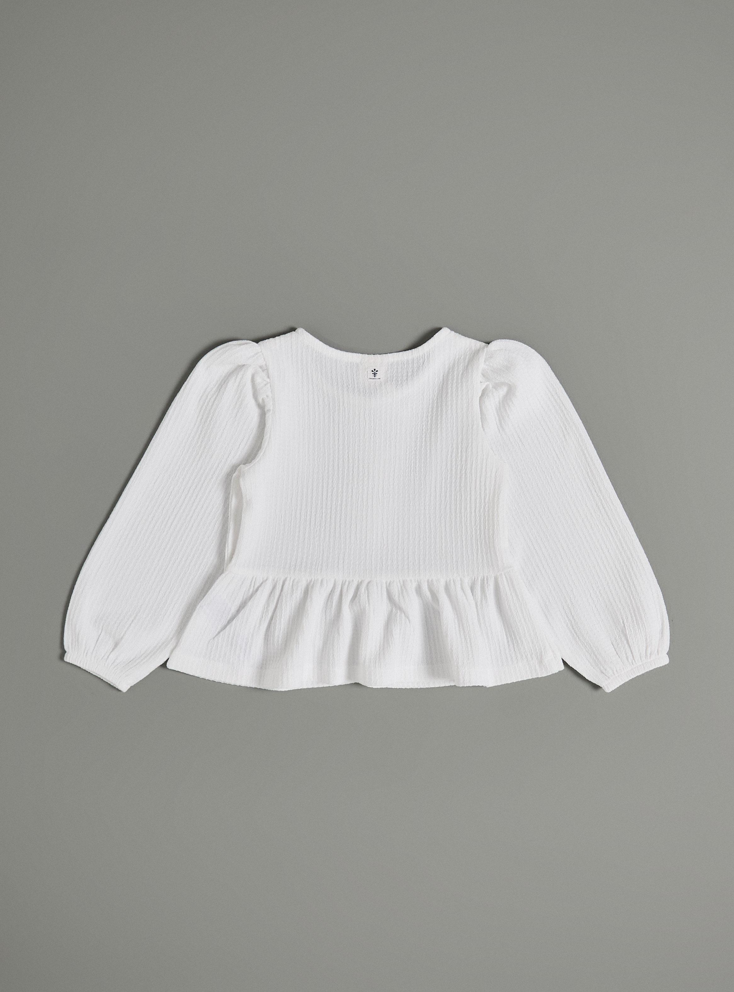 Blusa con Panal y Corte en Pecho-2