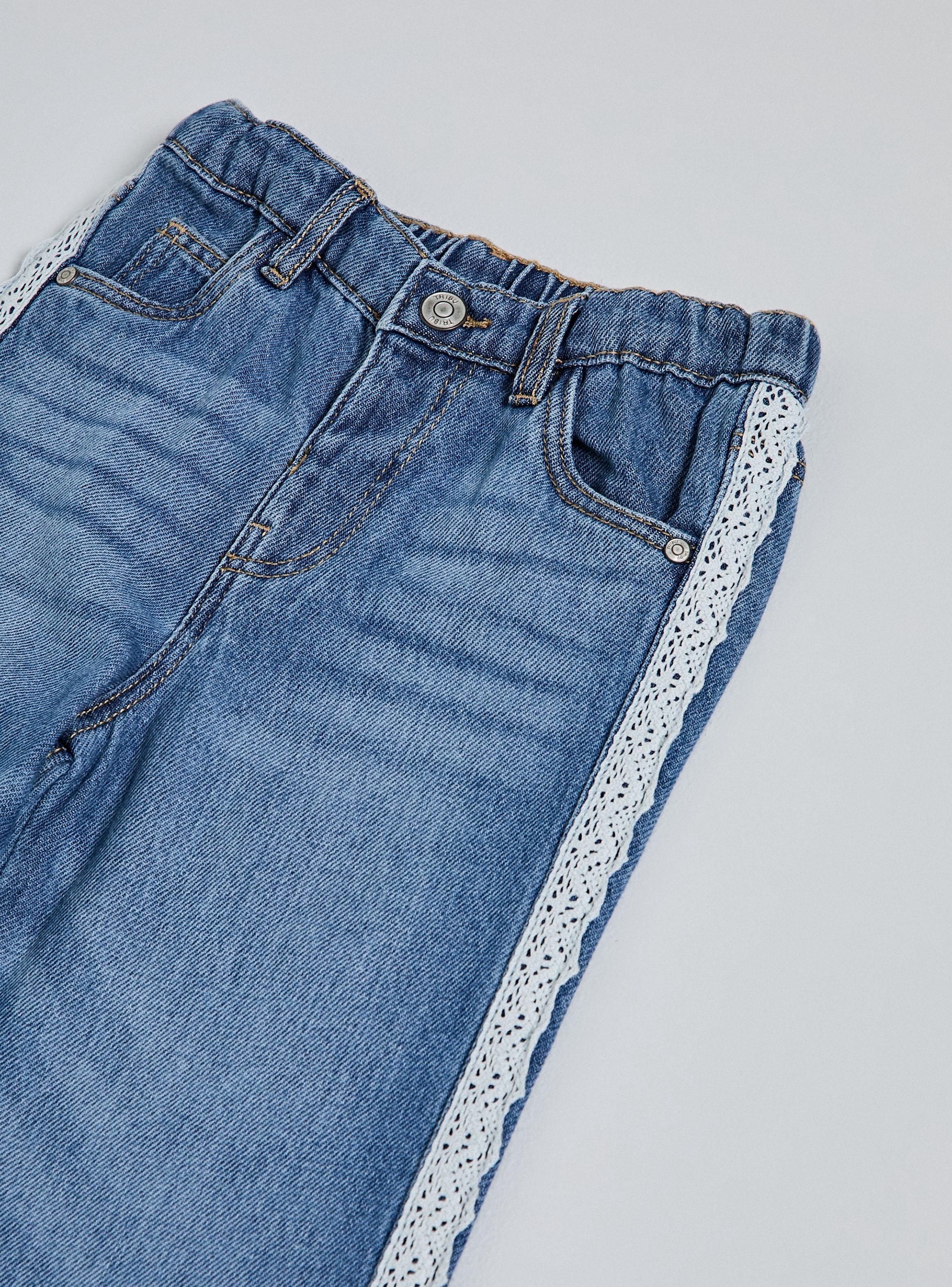 Jeans con Broderie Blanco Costados-3
