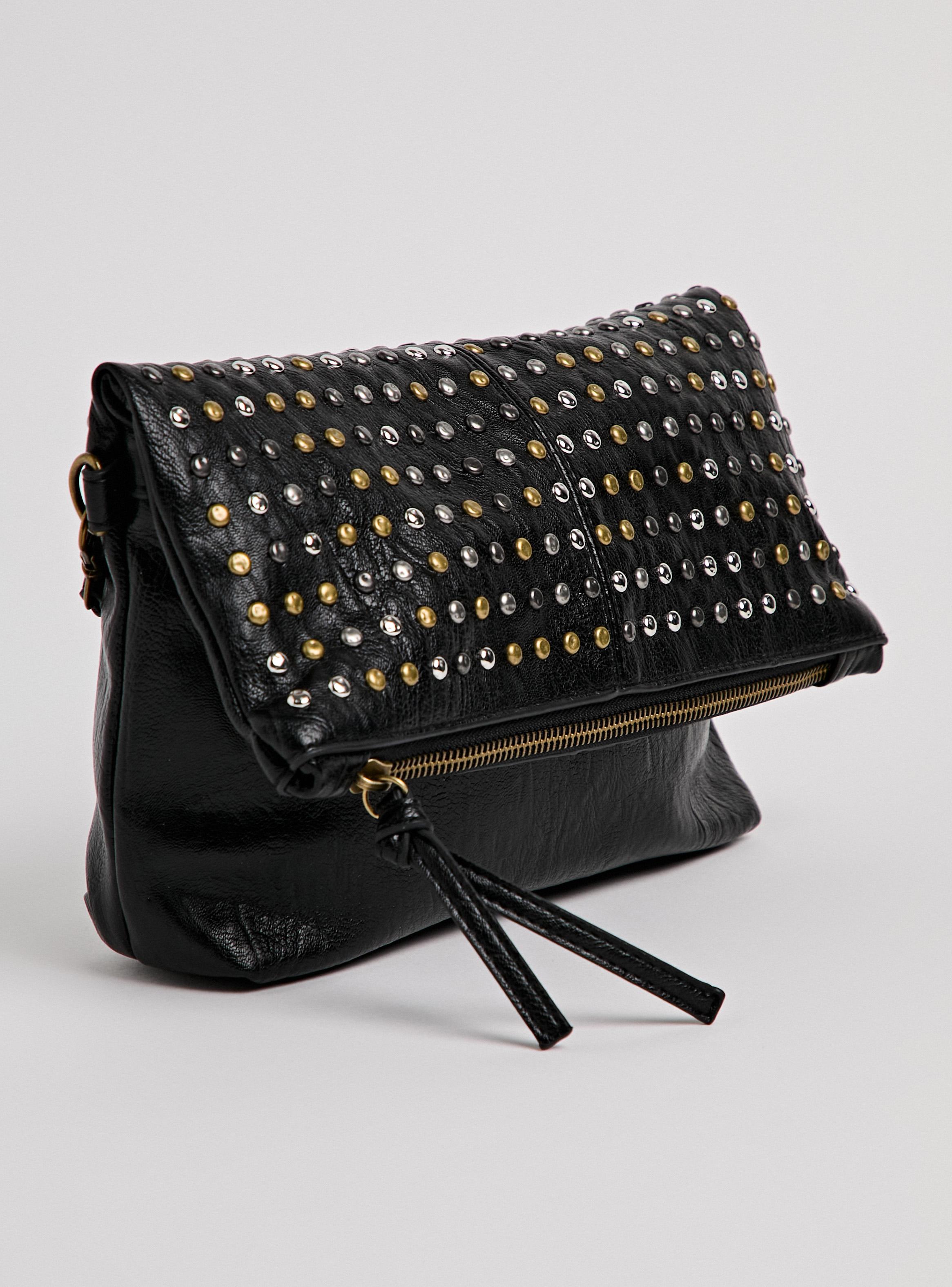 Cartera de Hombro Tipo Bandolera con Mix Tachas-3