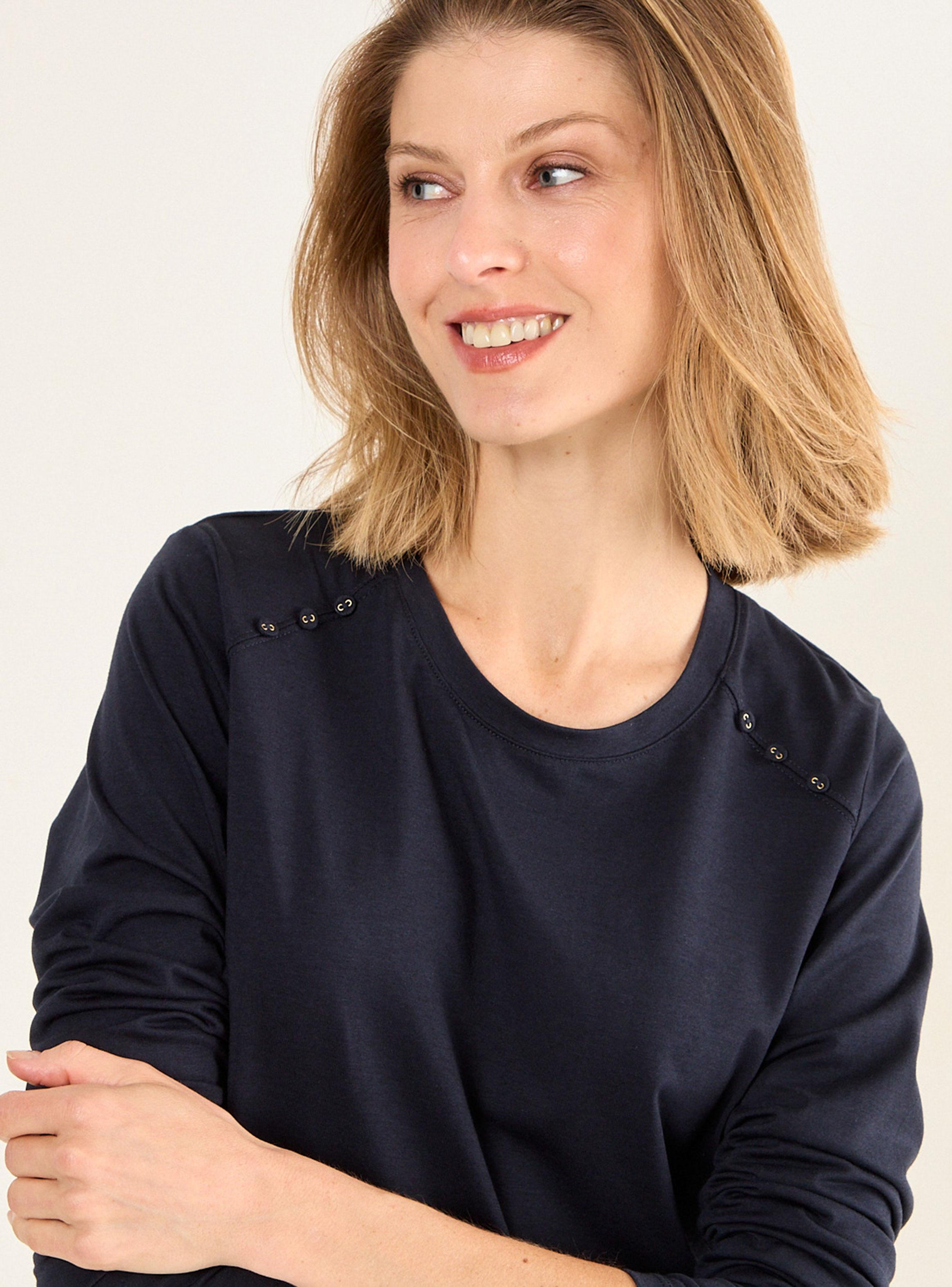 Polera Básica Detalle Hombro-3