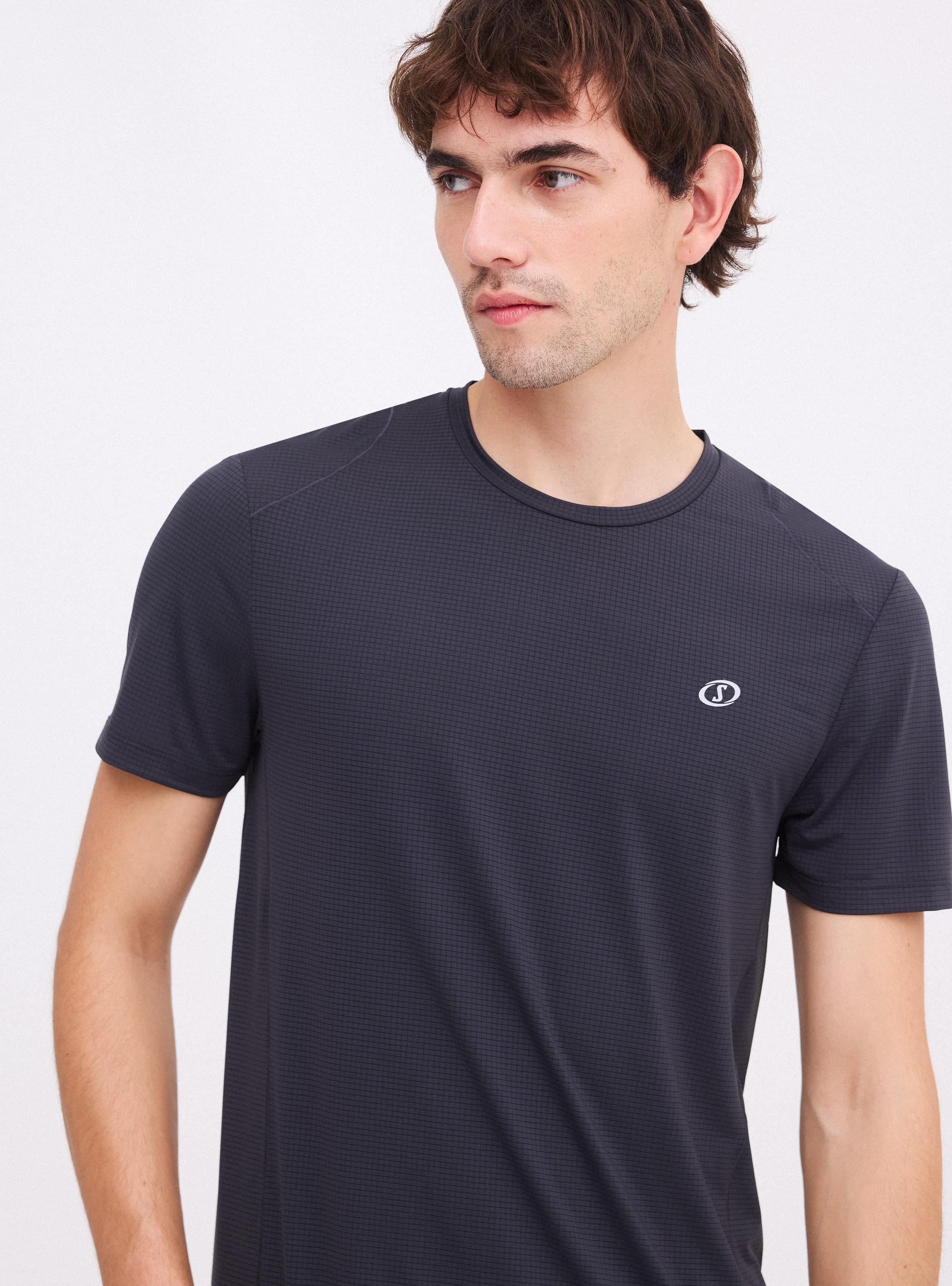 Polera Elasticada de entrenamiento-2