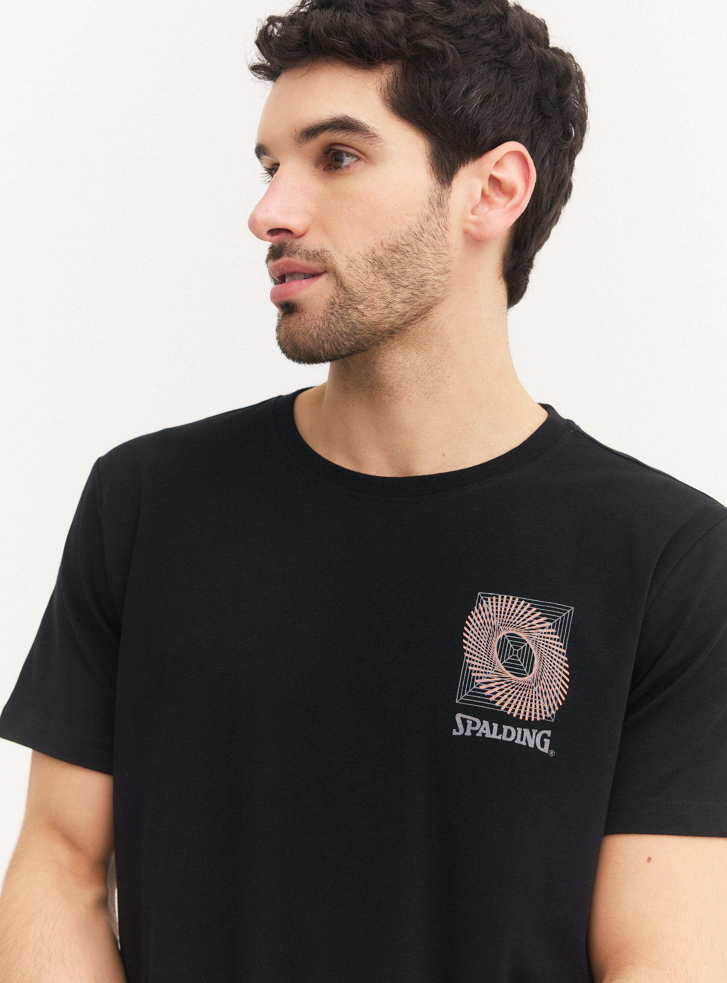 Polera Diseño Estampado en Espalda-2