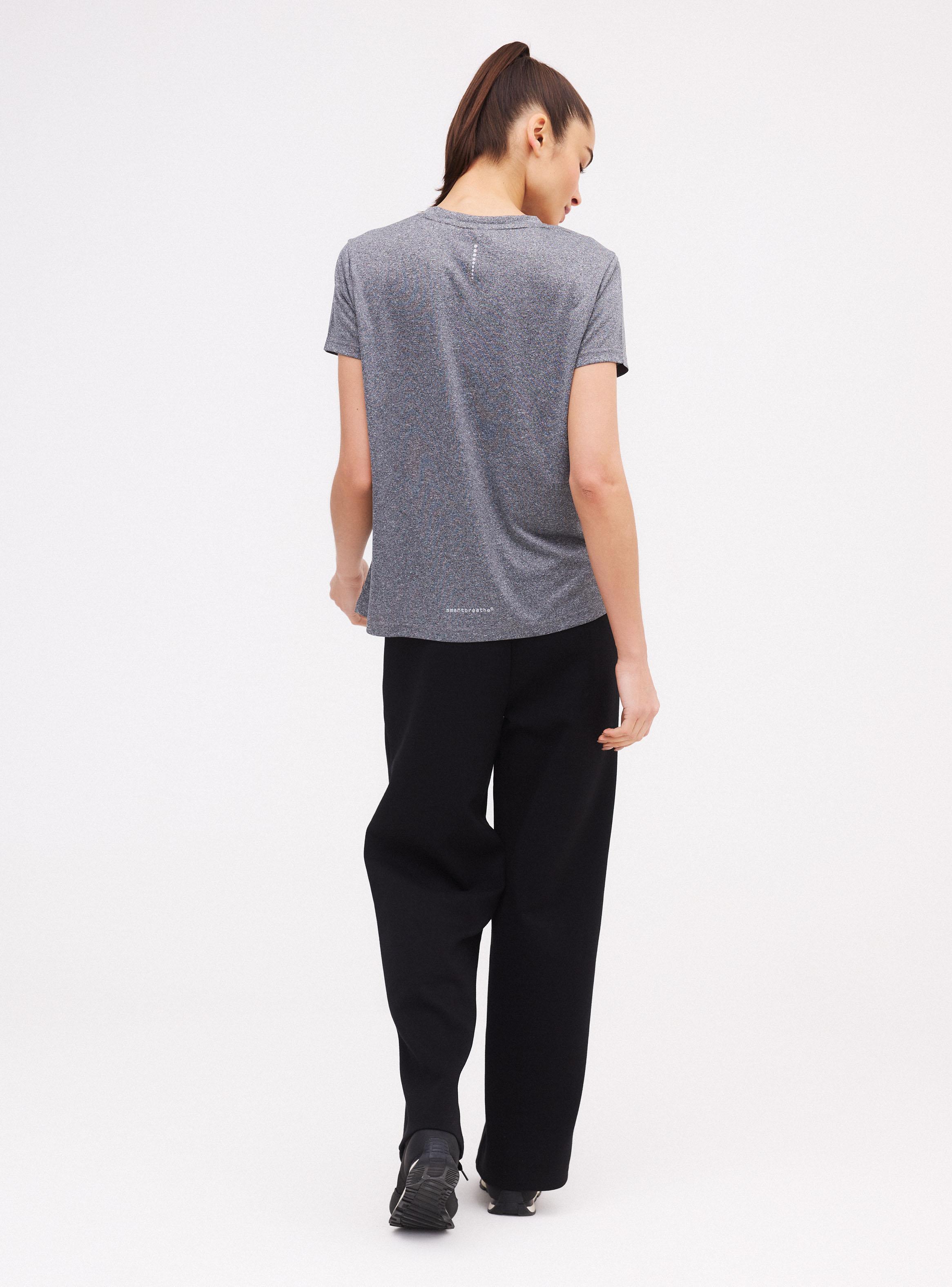 Polera Básica Cuello en V-5