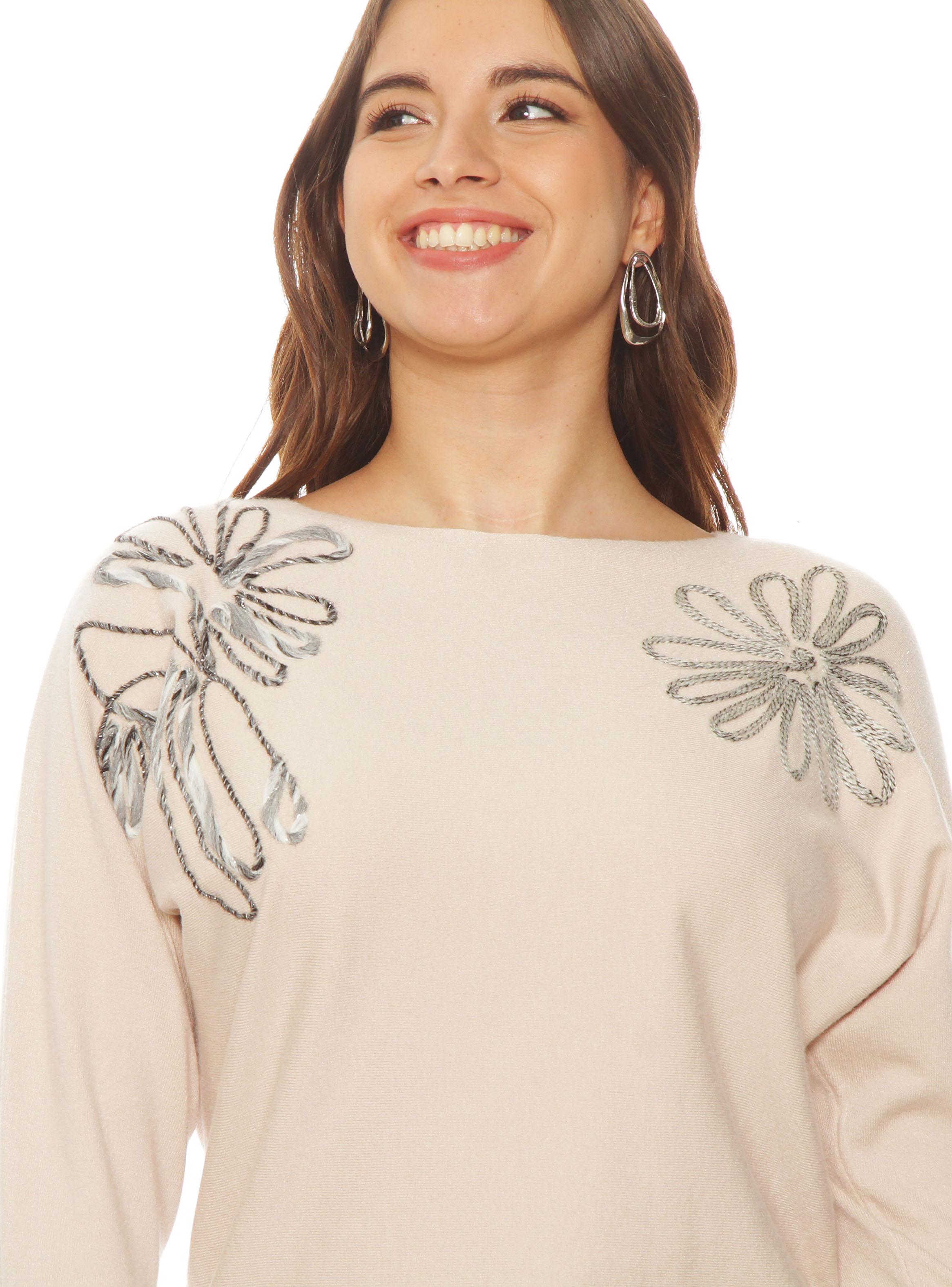 Sweater Manga 3/4 Bordado Escote Redondo-2