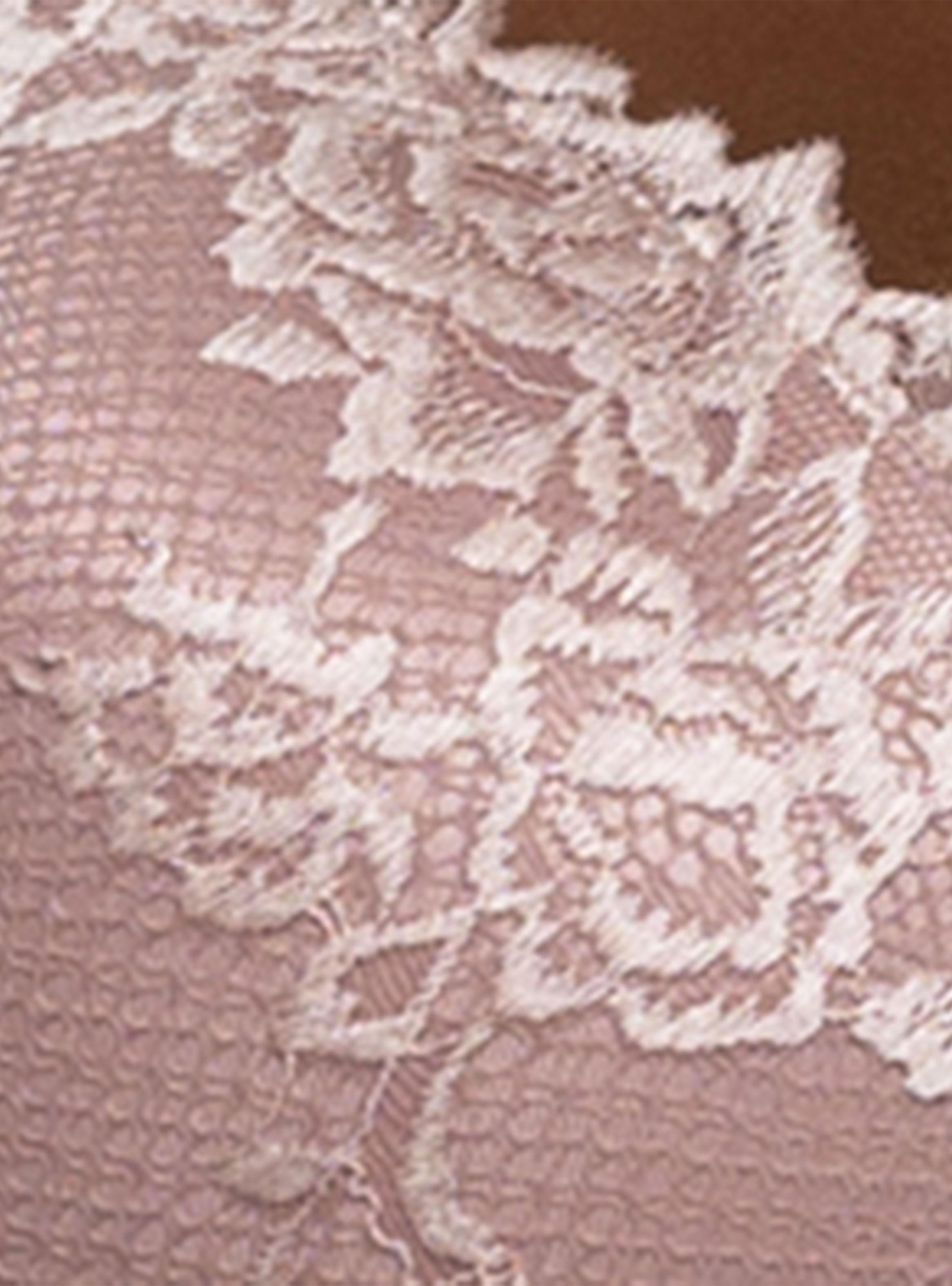 Sostén Copa D con Soft Encaje 9601-2