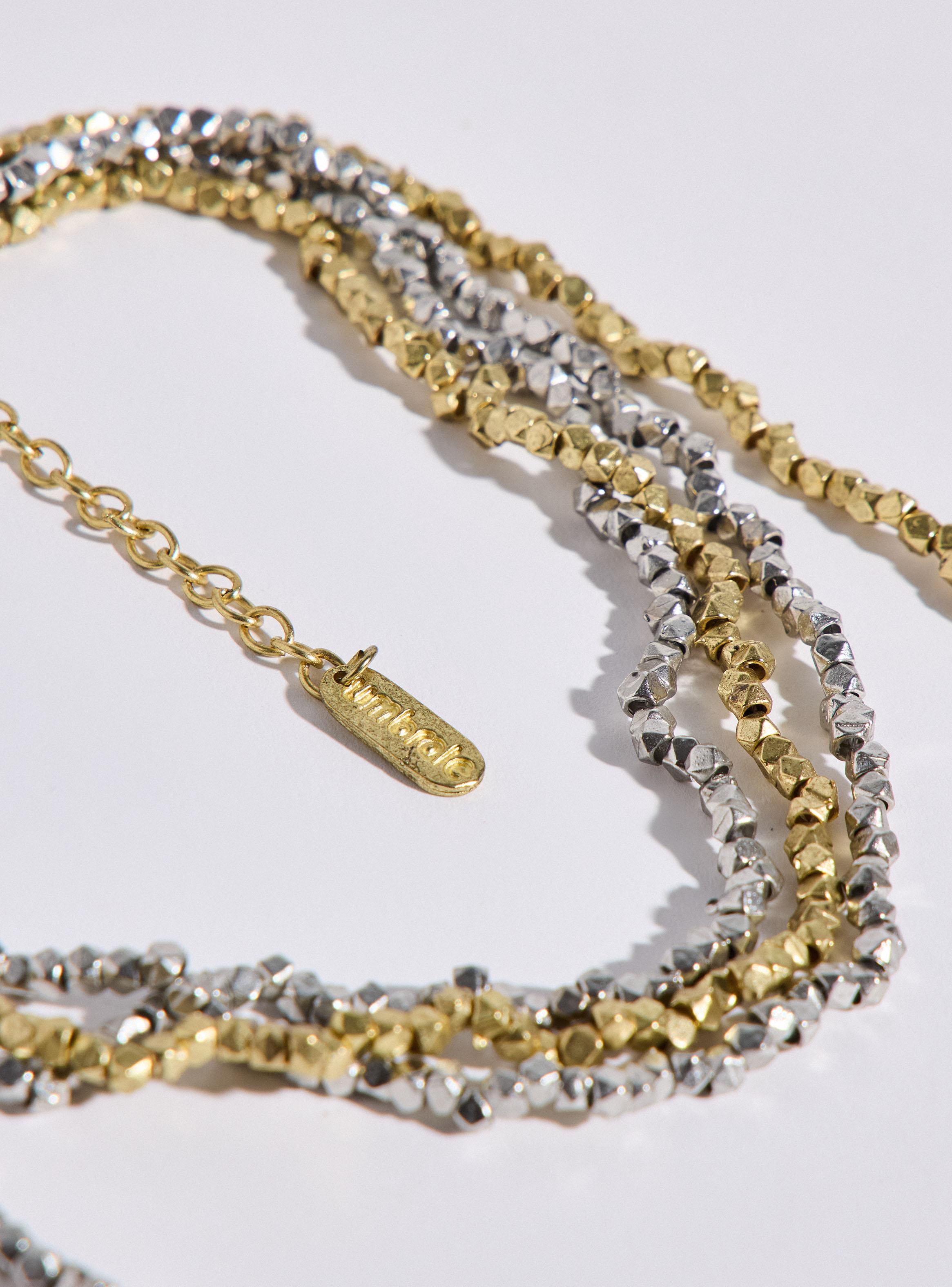 Collar Correas Múltiples y Detalle Piedra Natural-3