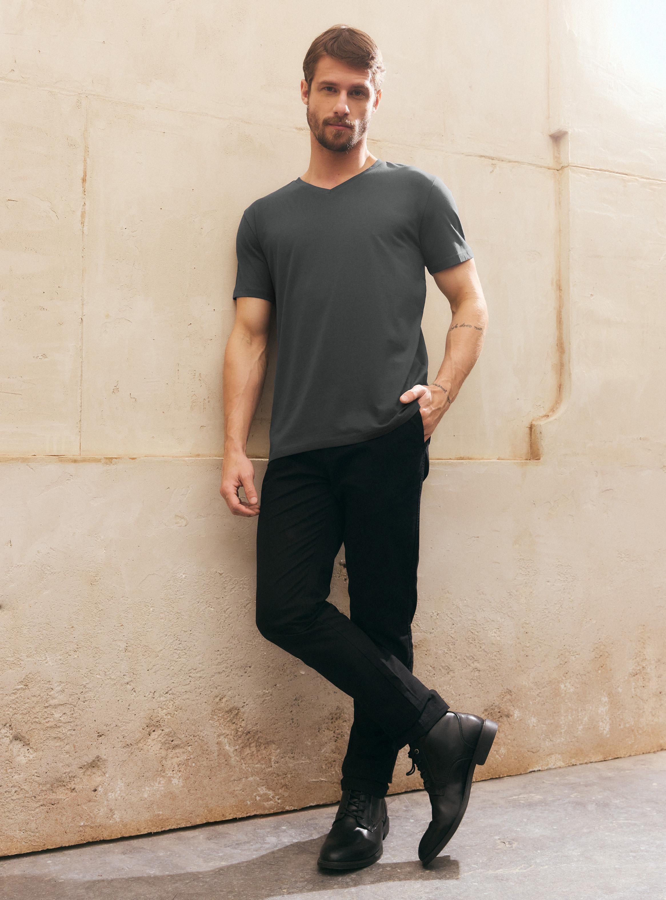 Polera Cuello V-4