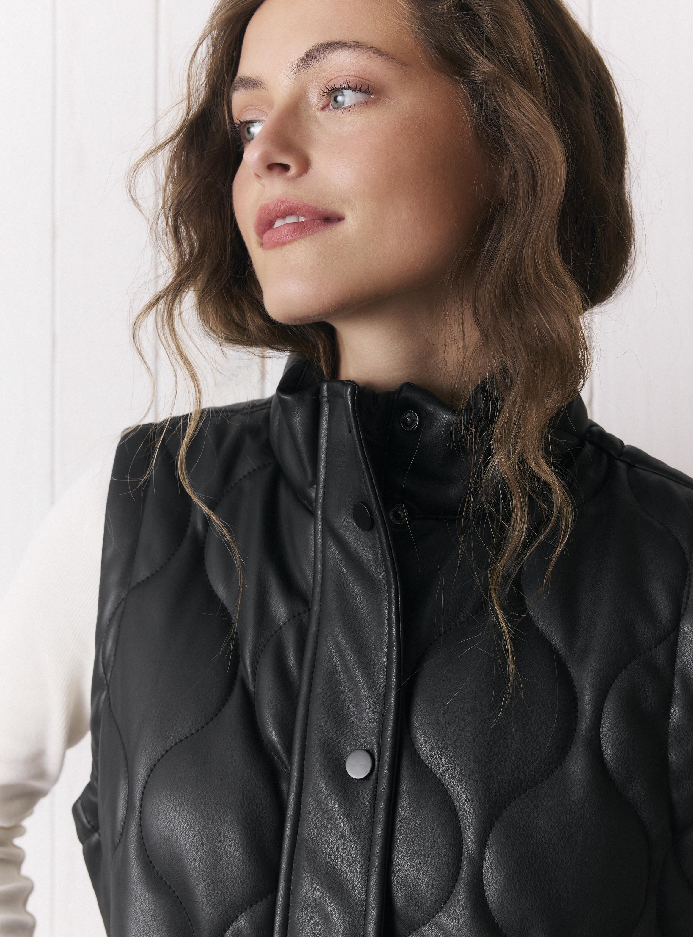 Parka Pu Rombos-3