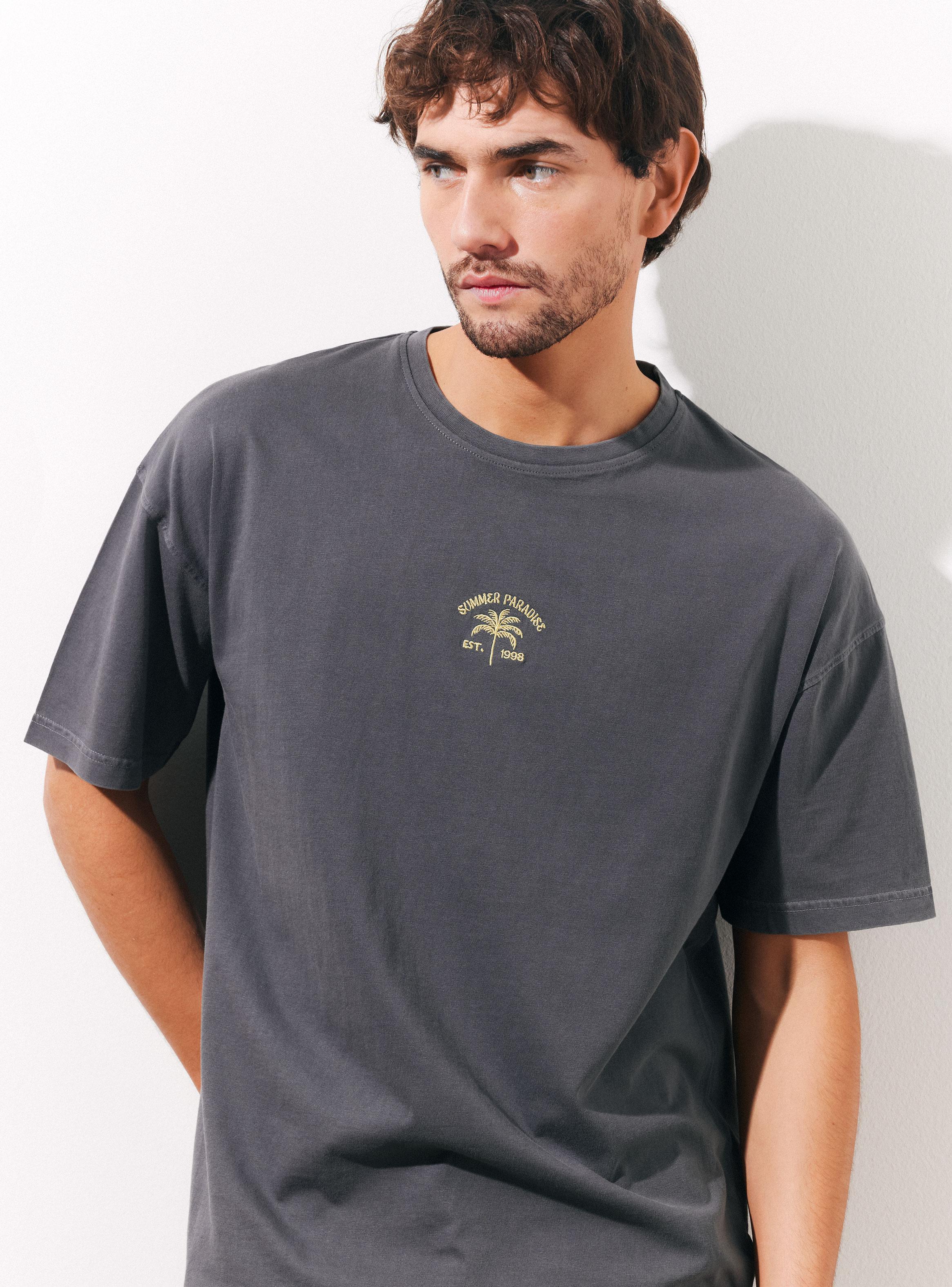 Polera Bordado Frontal-2