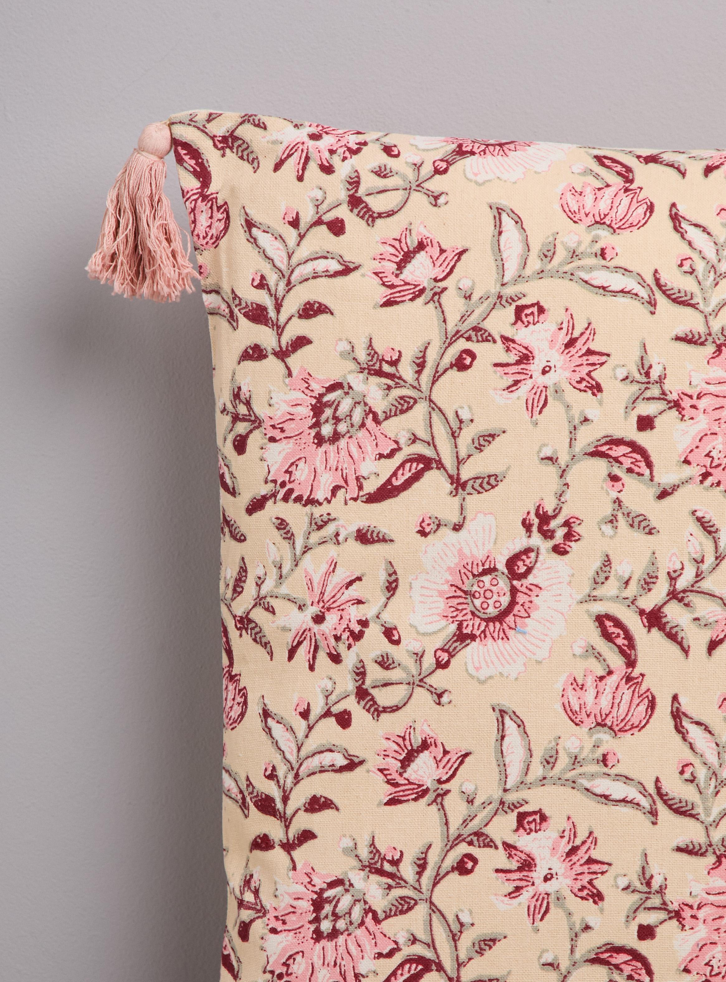 Cojín Floral Rosa-2