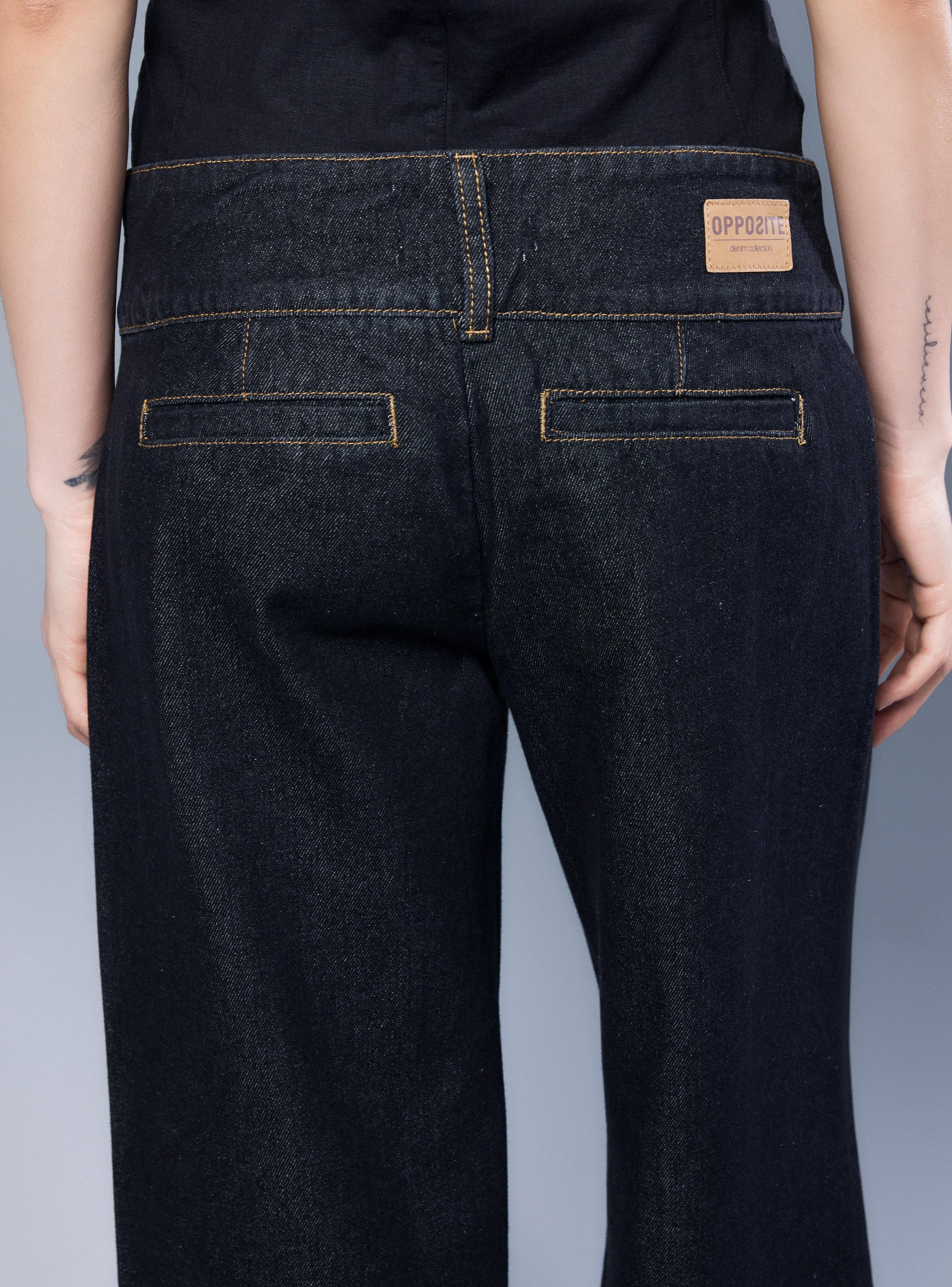 Jeans Wide Leg Baggy Tiro Bajo con Botón Cruzado-3