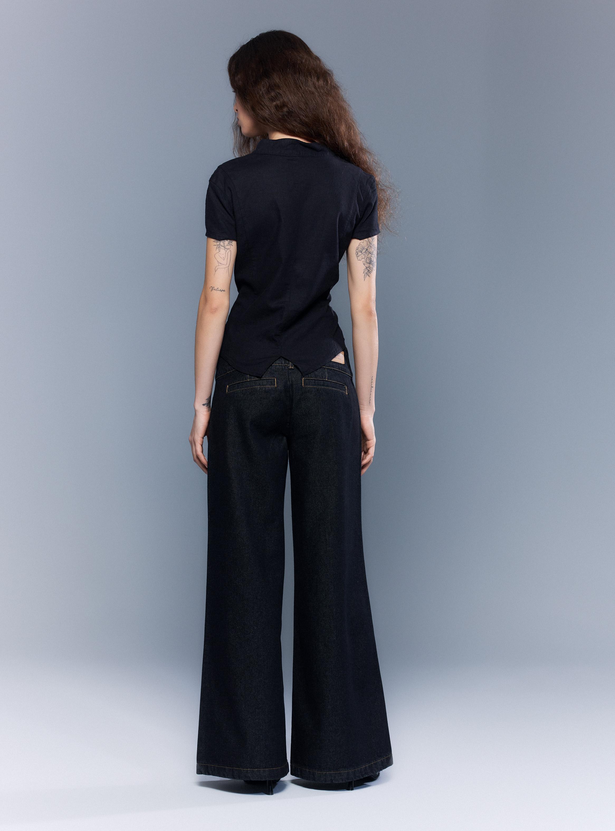 Jeans Wide Leg Baggy Tiro Bajo con Botón Cruzado-5