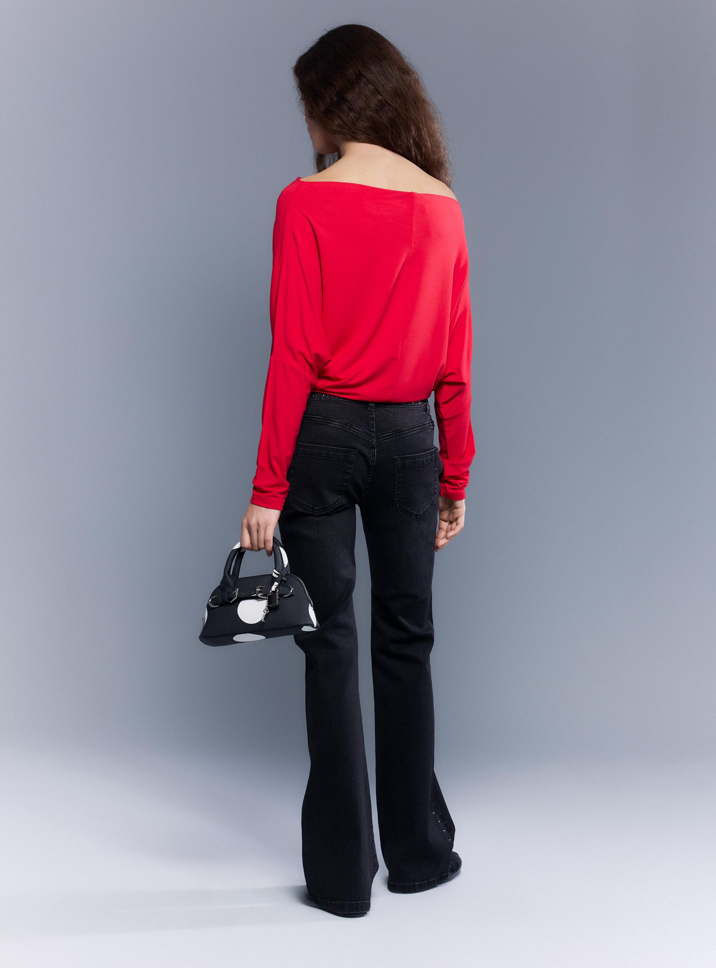 Jeans Flare Fit Tiro Medio con Tachas Elasticado-5