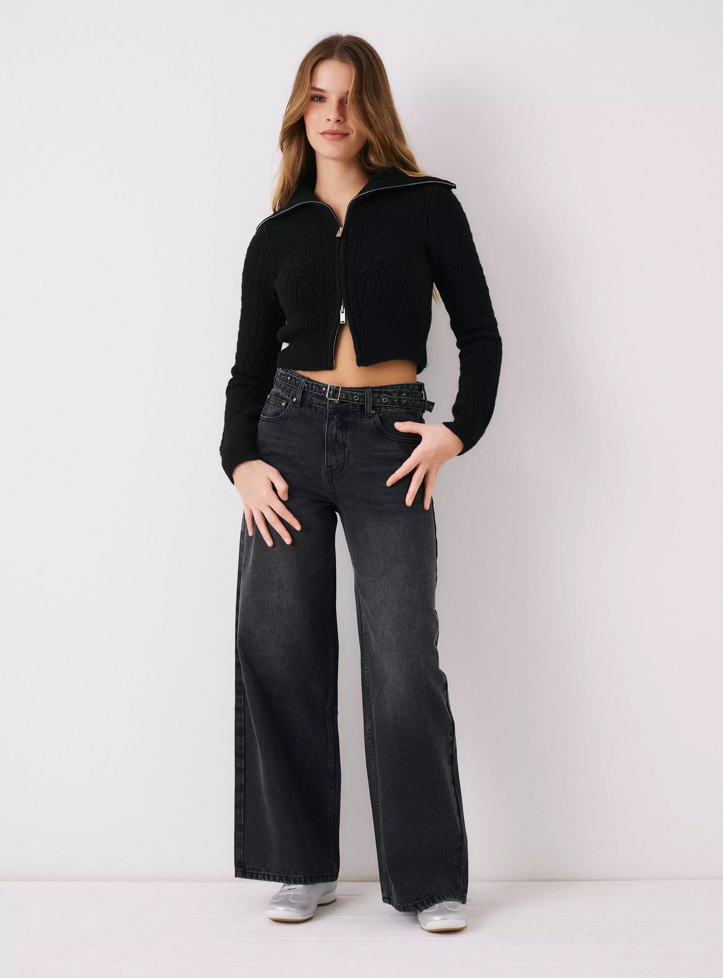 Jeans Baggy Leg Tiro Alto con Centurión con Tachas-4