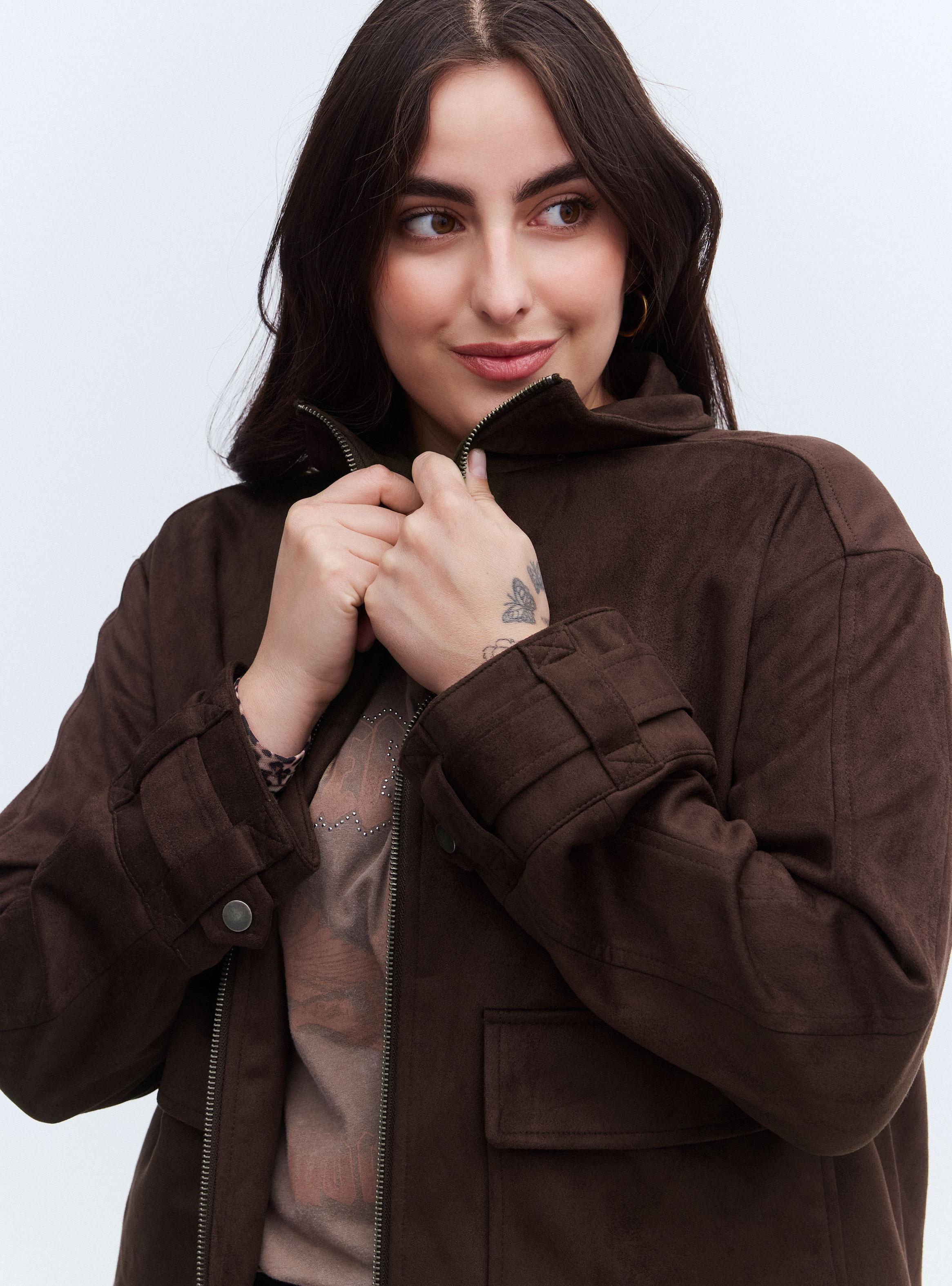 Chaqueta Efecto Piel Cuello Funnel-2
