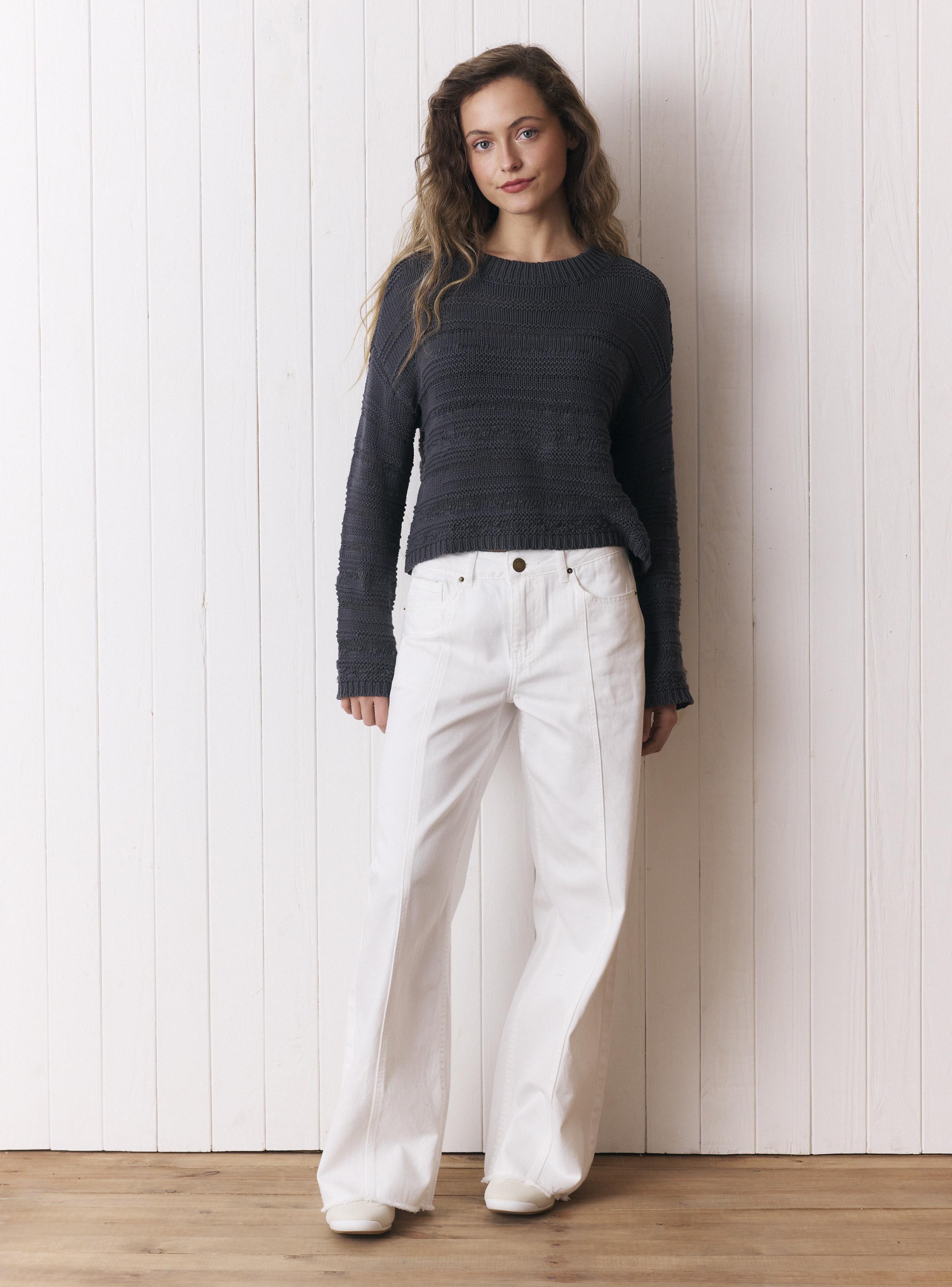 Sweater Cuello Redondo Diseño Líneas de Algodón-4