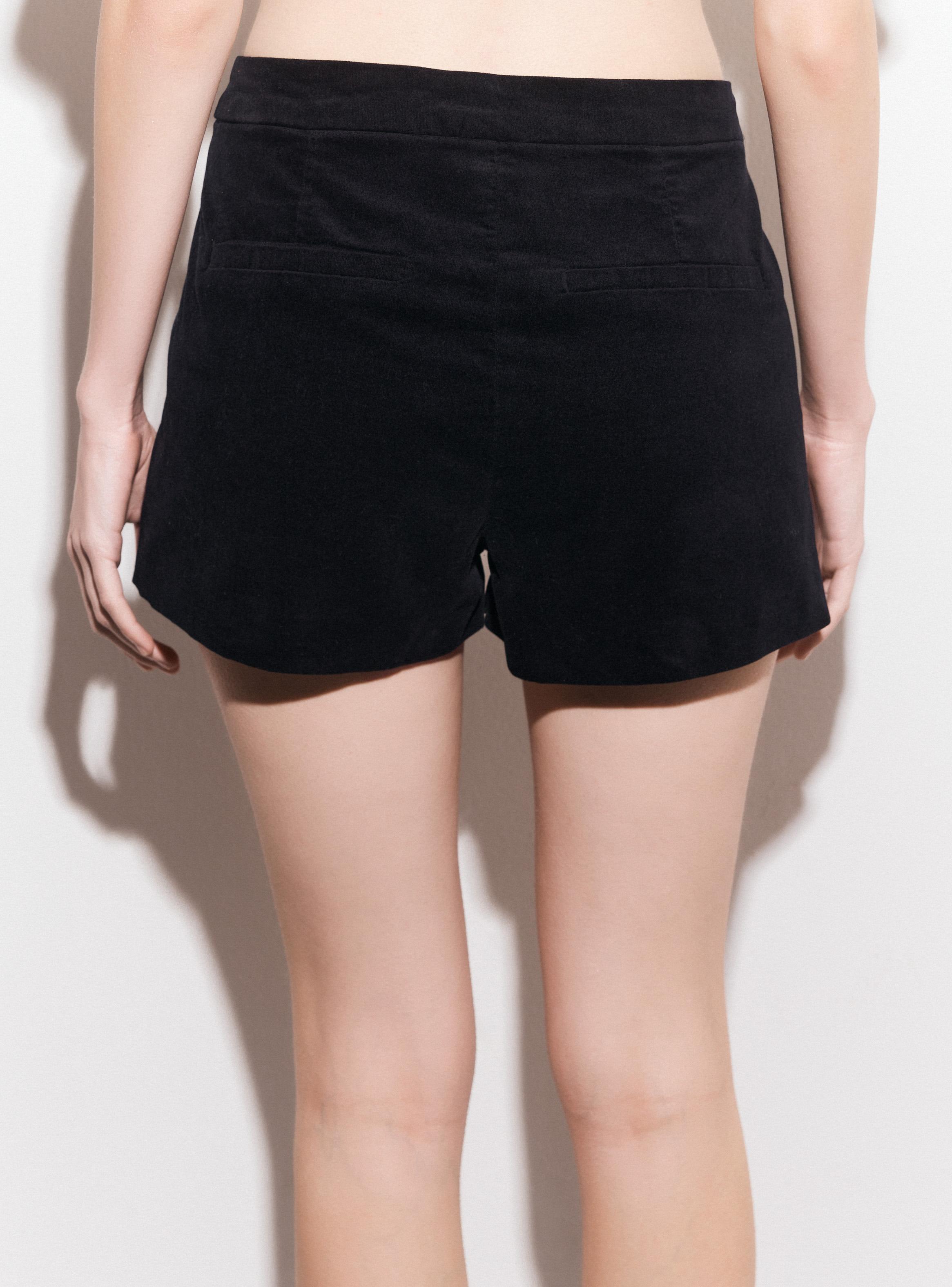 Short Sastrero Velvet-3