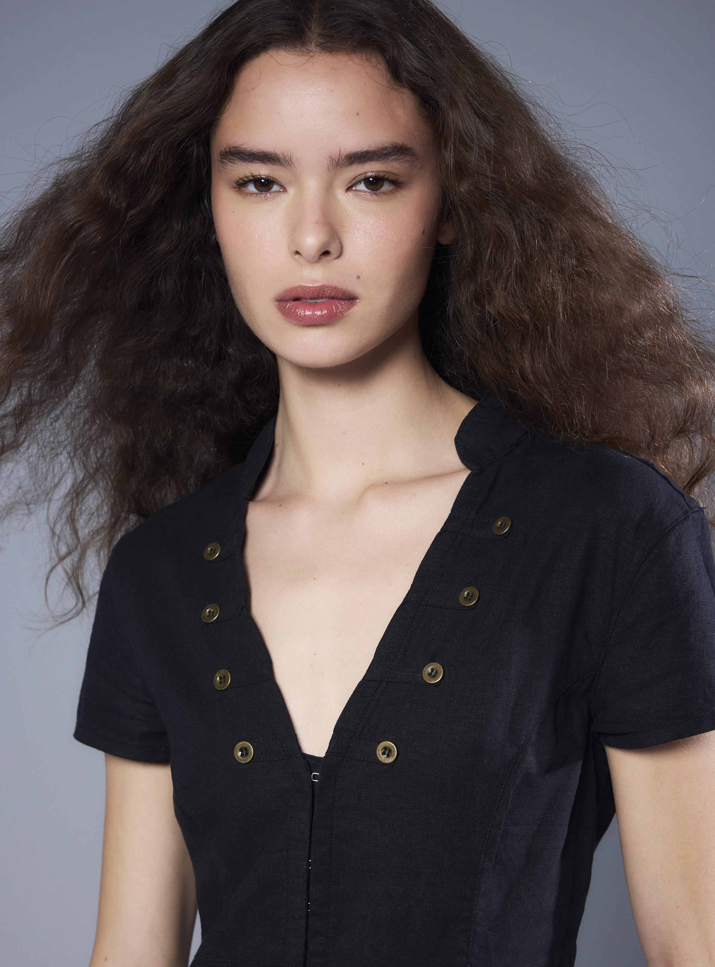 Blusa Cuello Henley con Botones-2