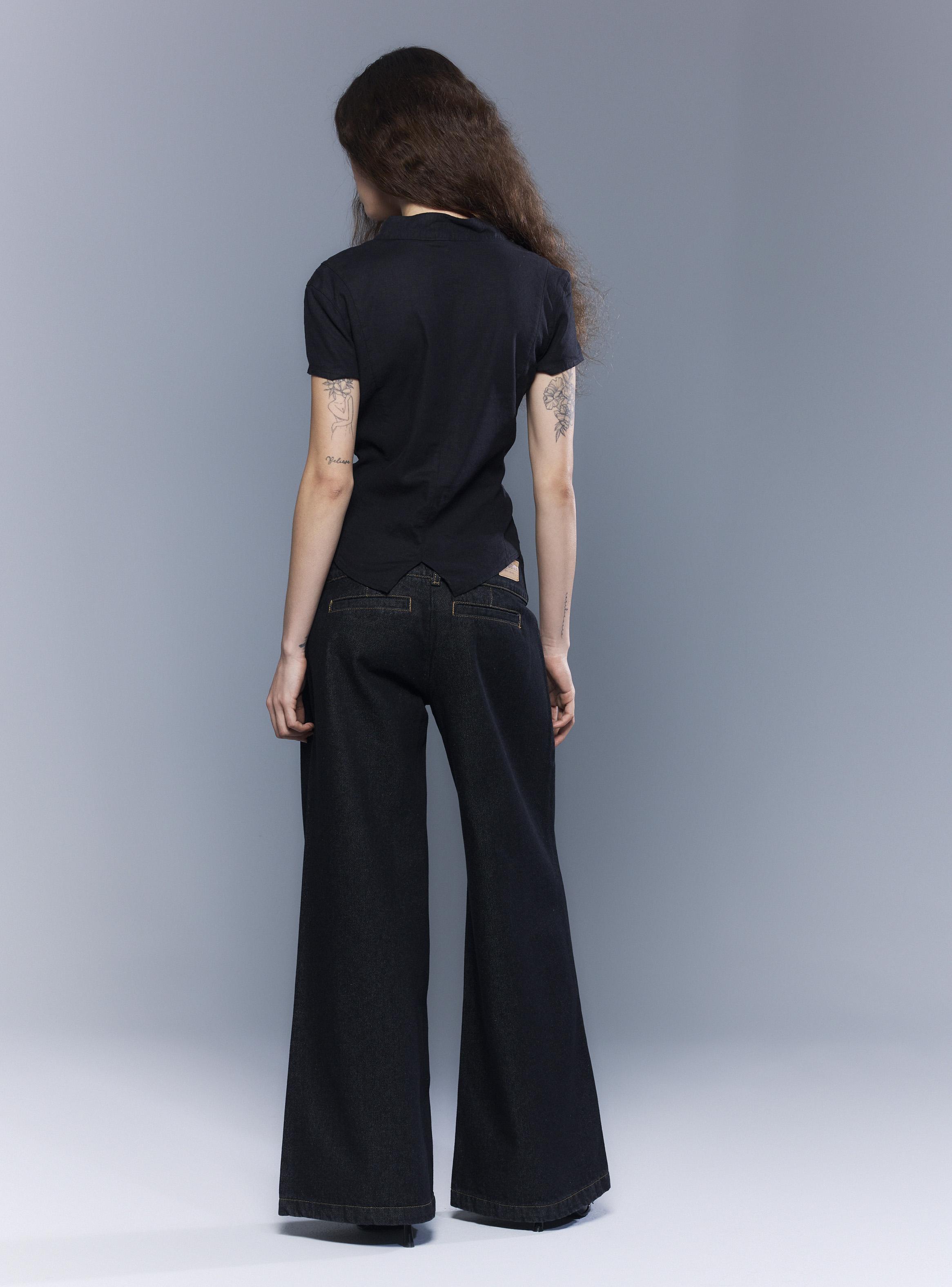 Blusa Cuello Henley con Botones-5
