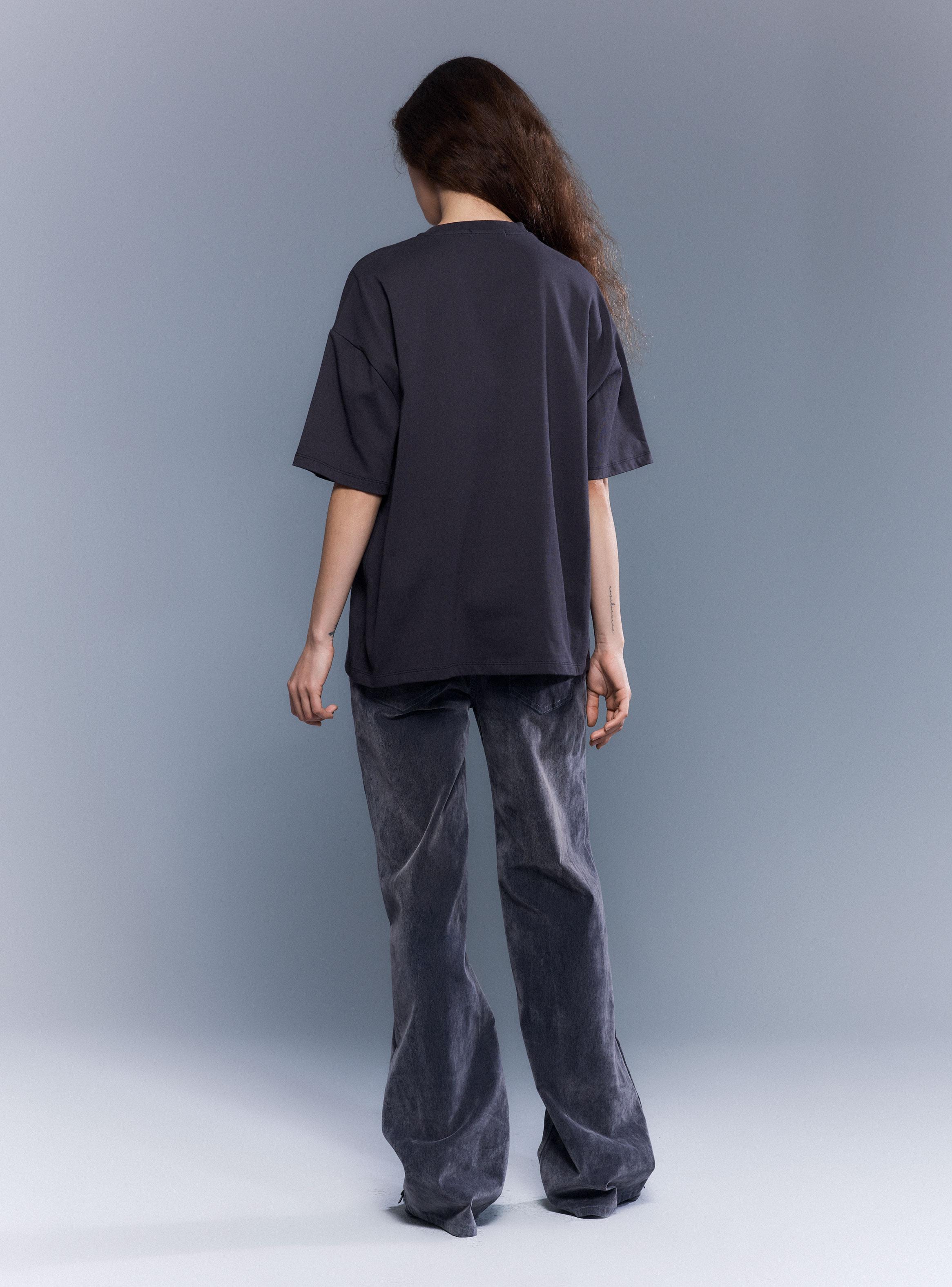 Polera Oversize Estampada Manga Corta Cuello Redondo-5