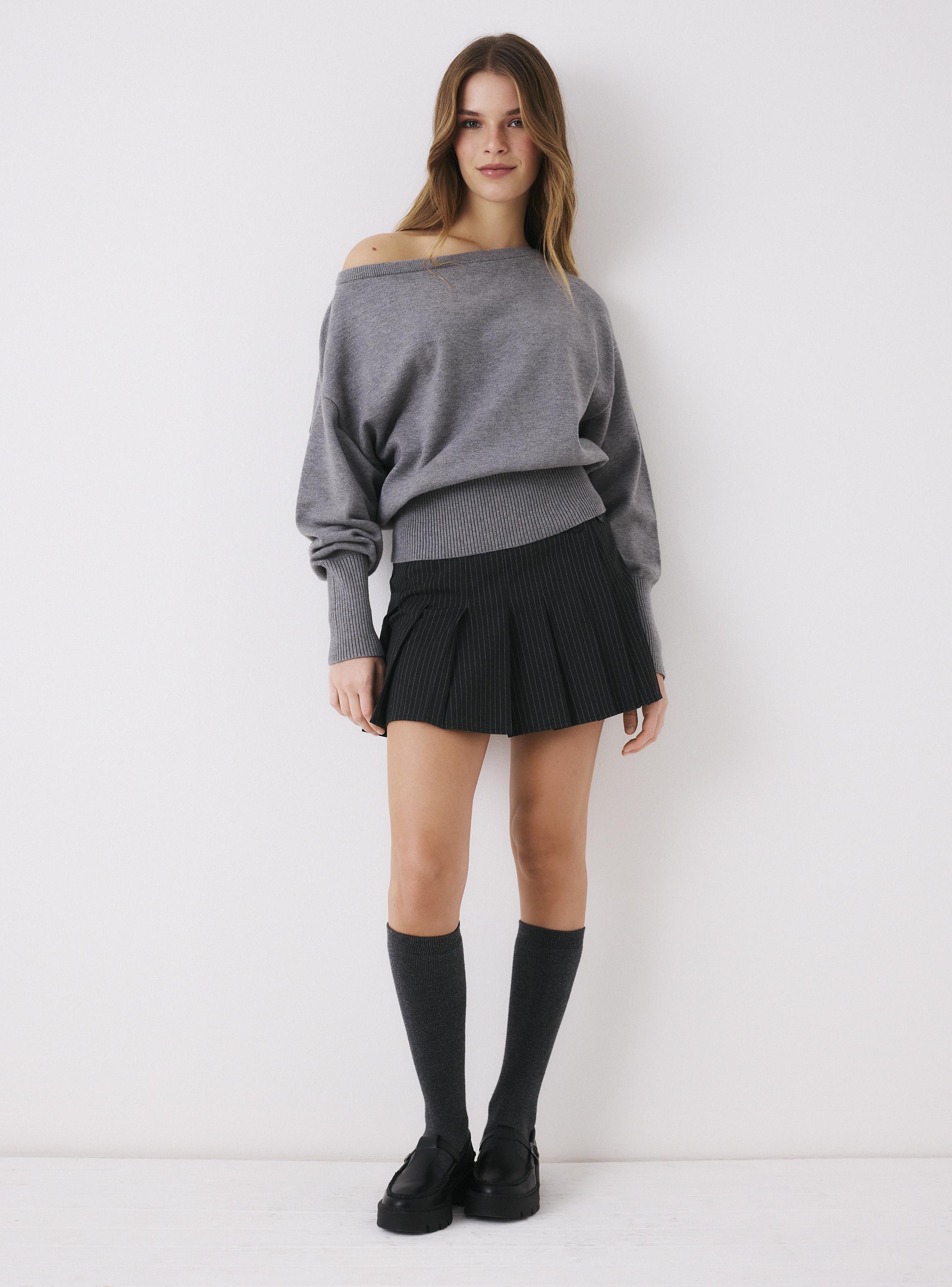 Sweater Hombro Descubierto con Puño Acanalado-4