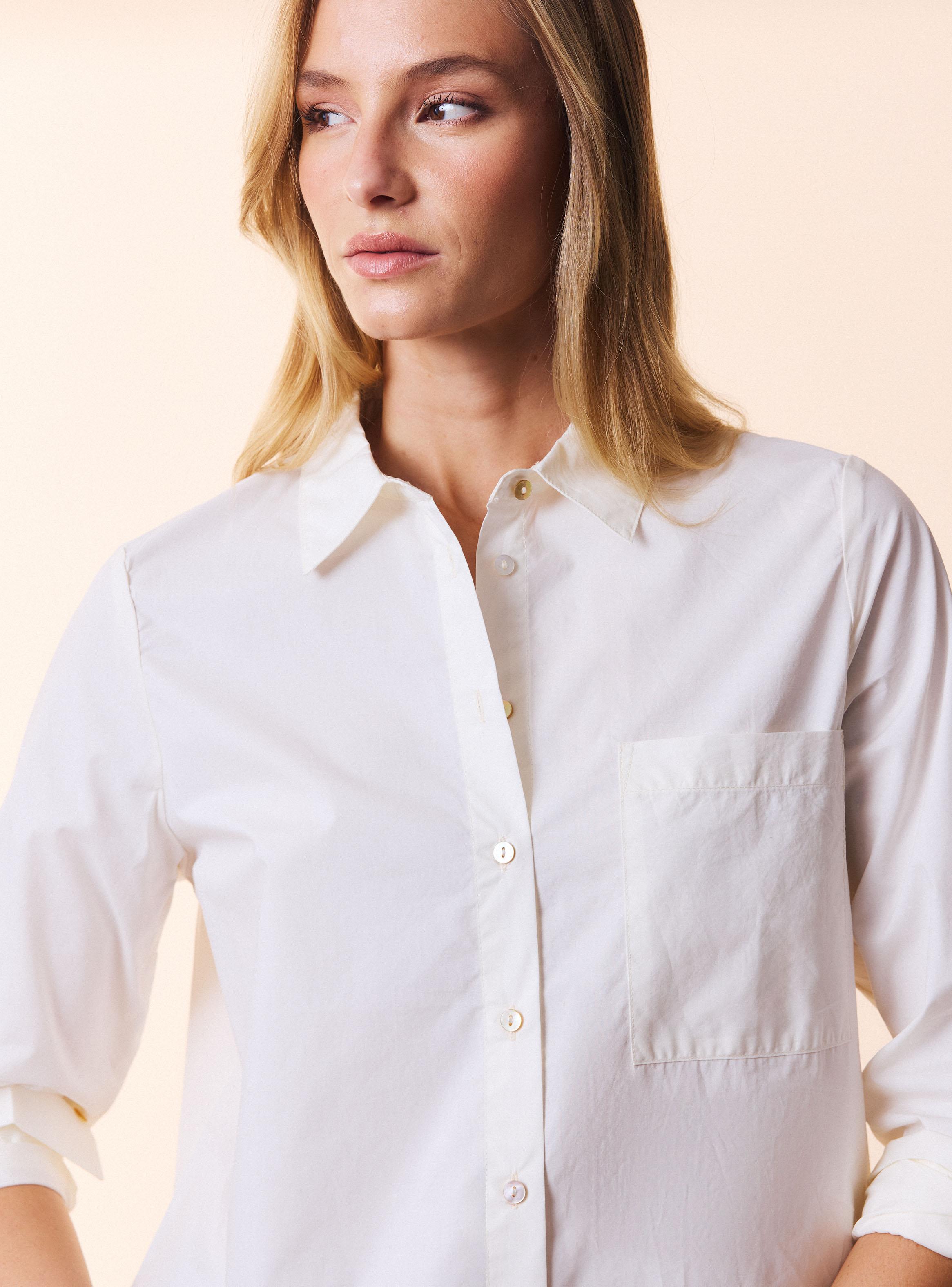 Blusa Camisera Listada Detalle Espalda-2