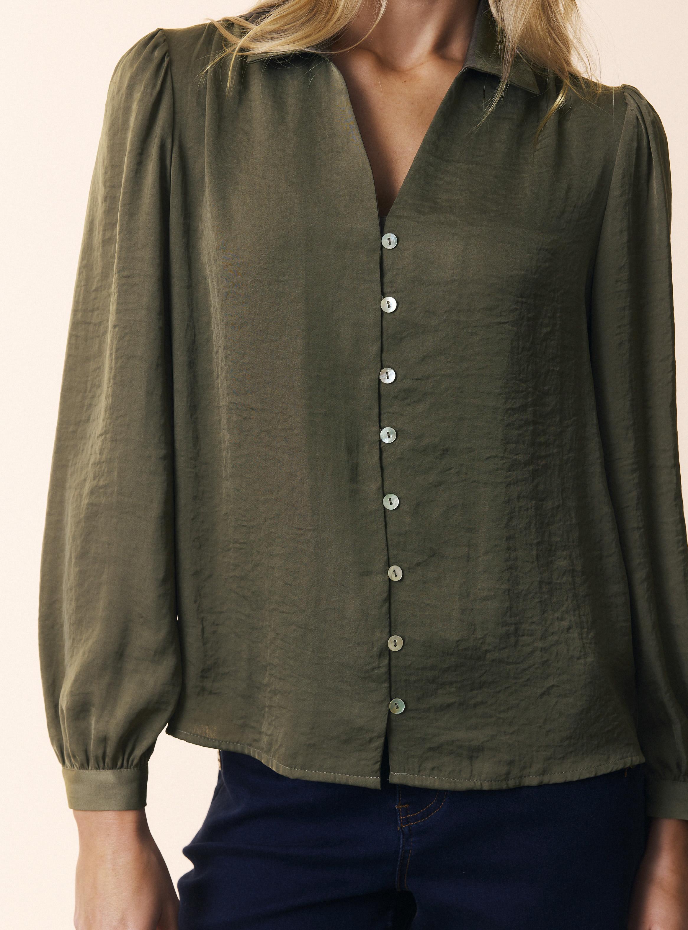 Blusa Cuello Camisero Satinada-3
