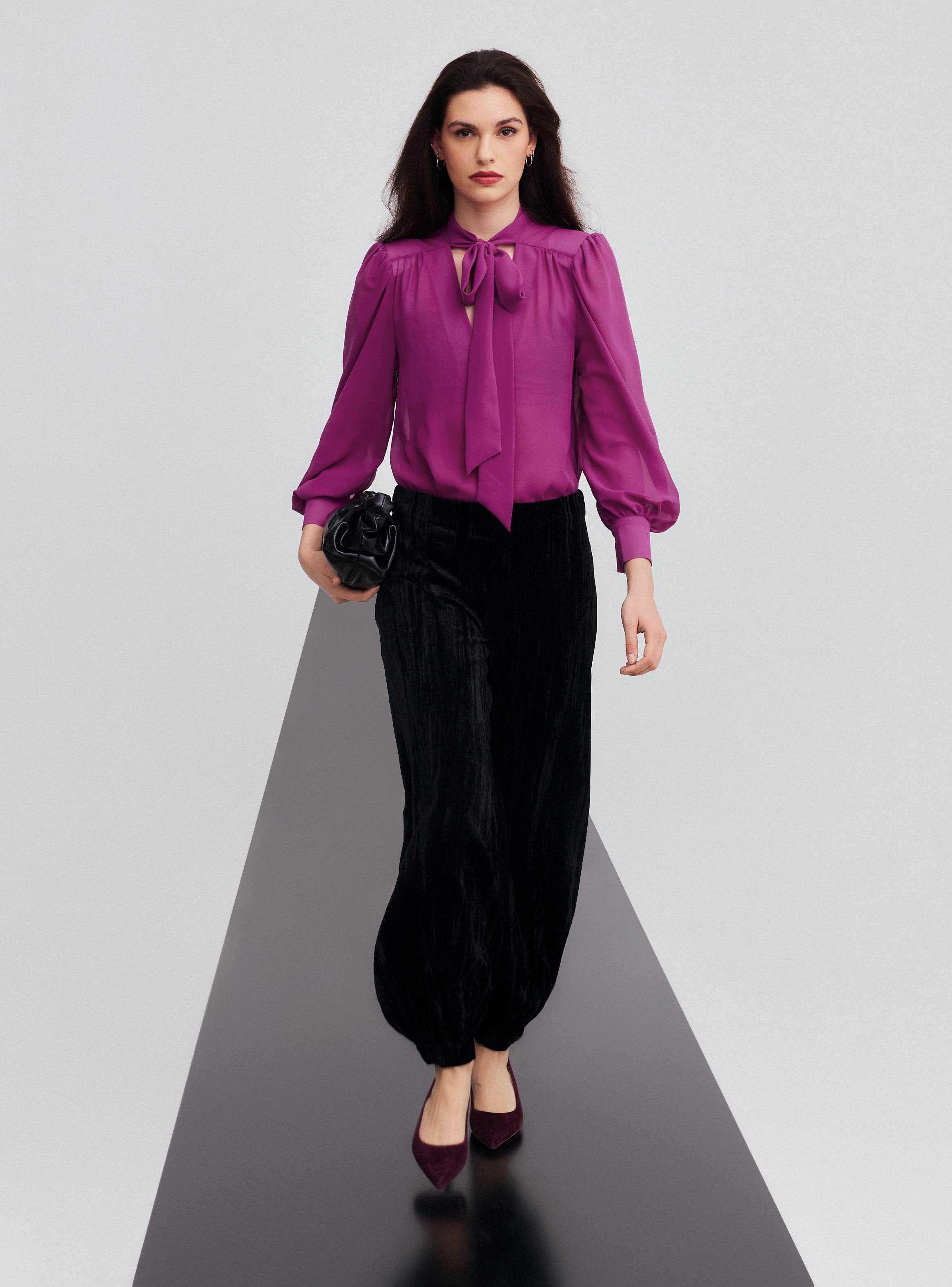 Blusa Hombreras con Lazo al Cuello-4