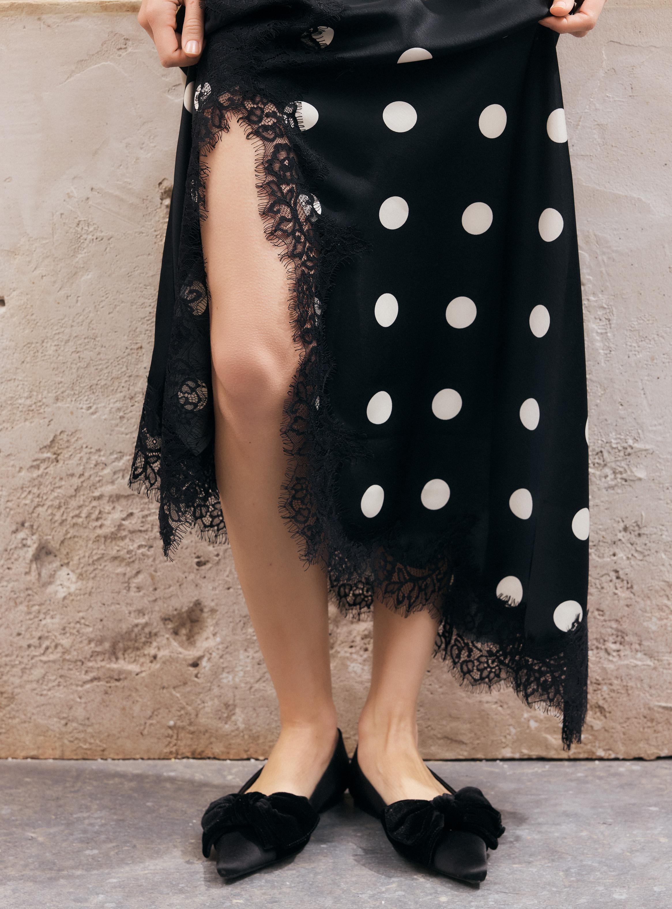 Vestido Lencero Estampado de Lunares con Encaje-3