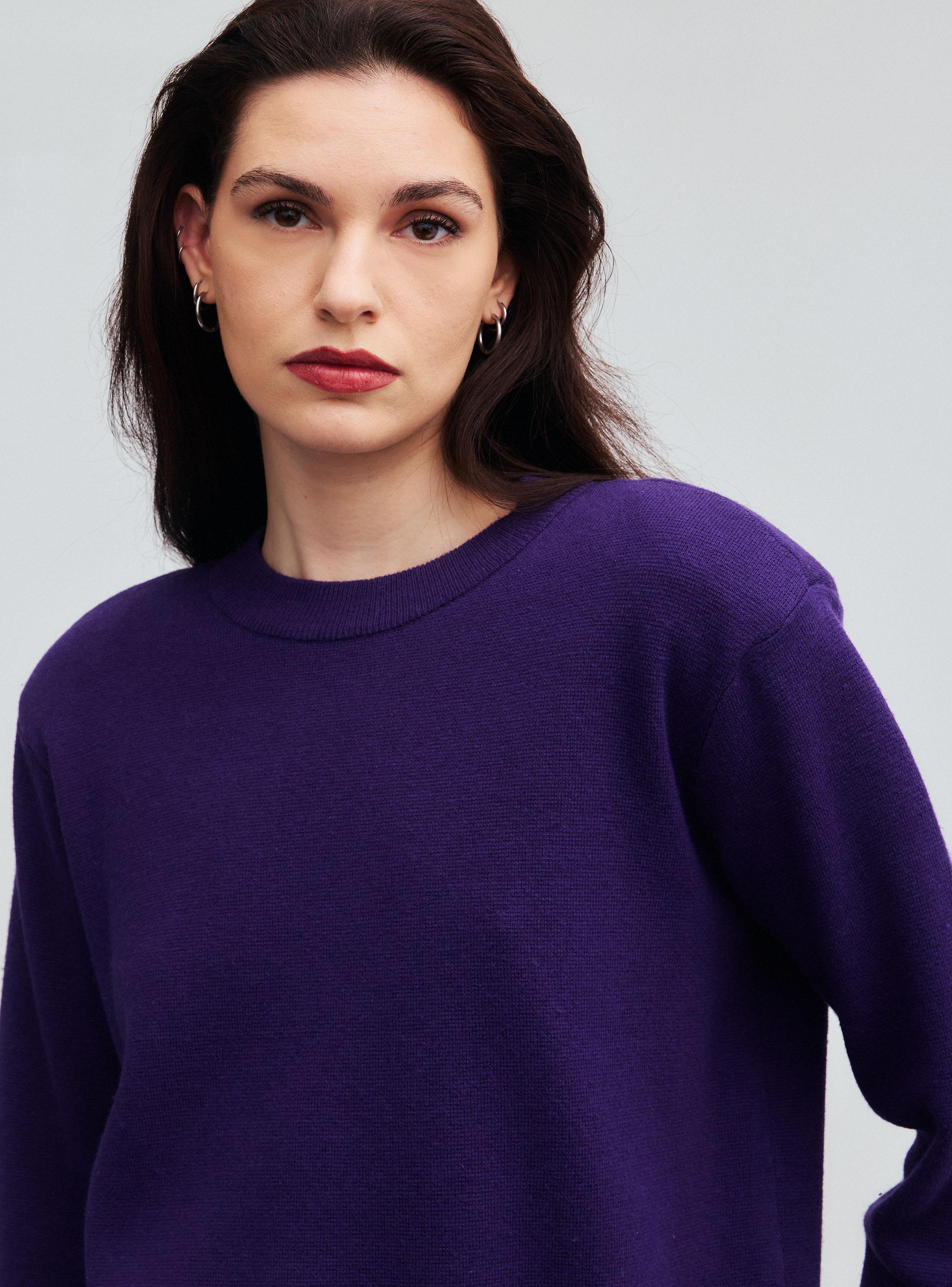 Sweater Cuello Redondo con Hombreras-2
