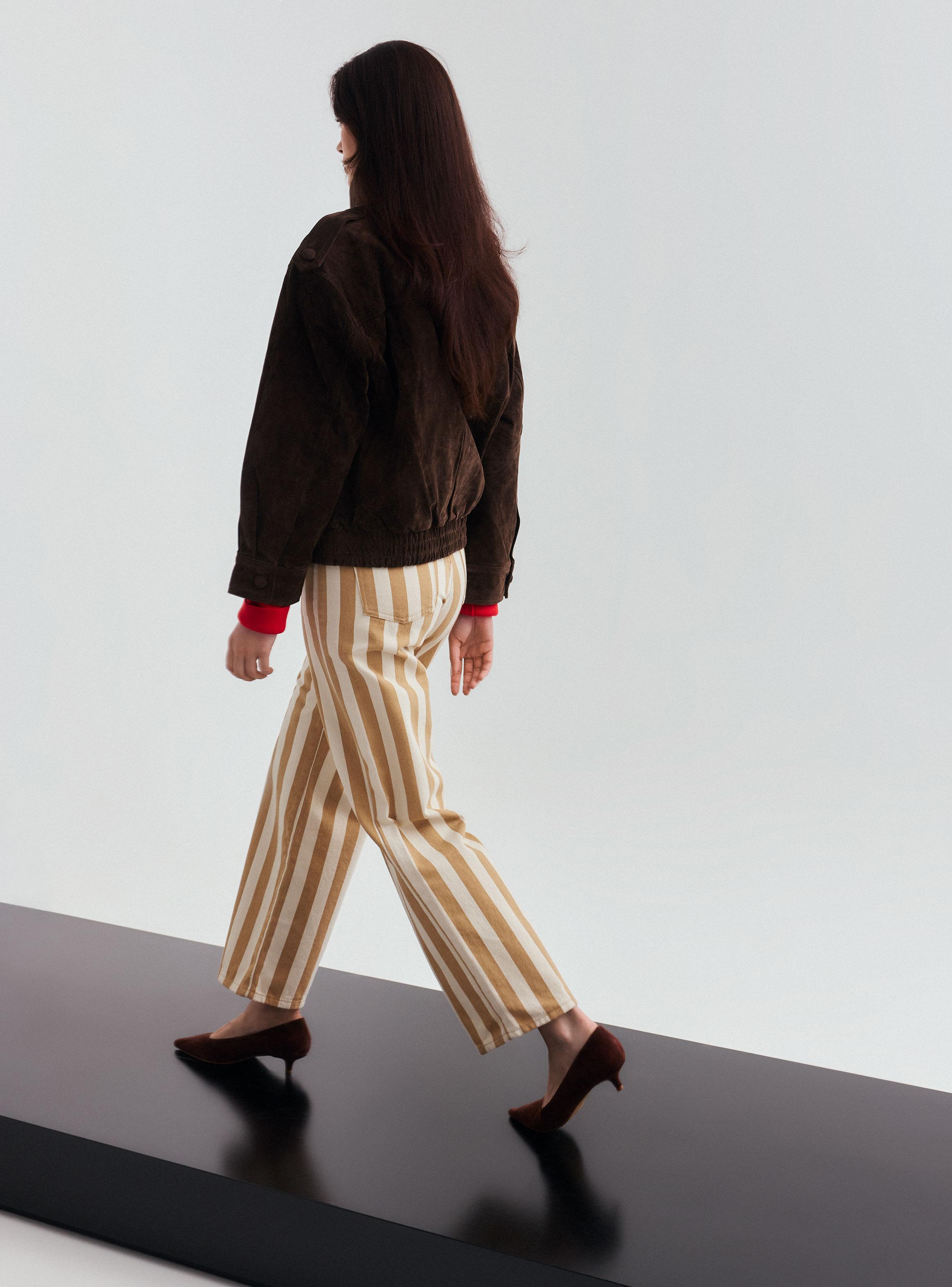 Chaqueta Tipo Bomber Cuero-5