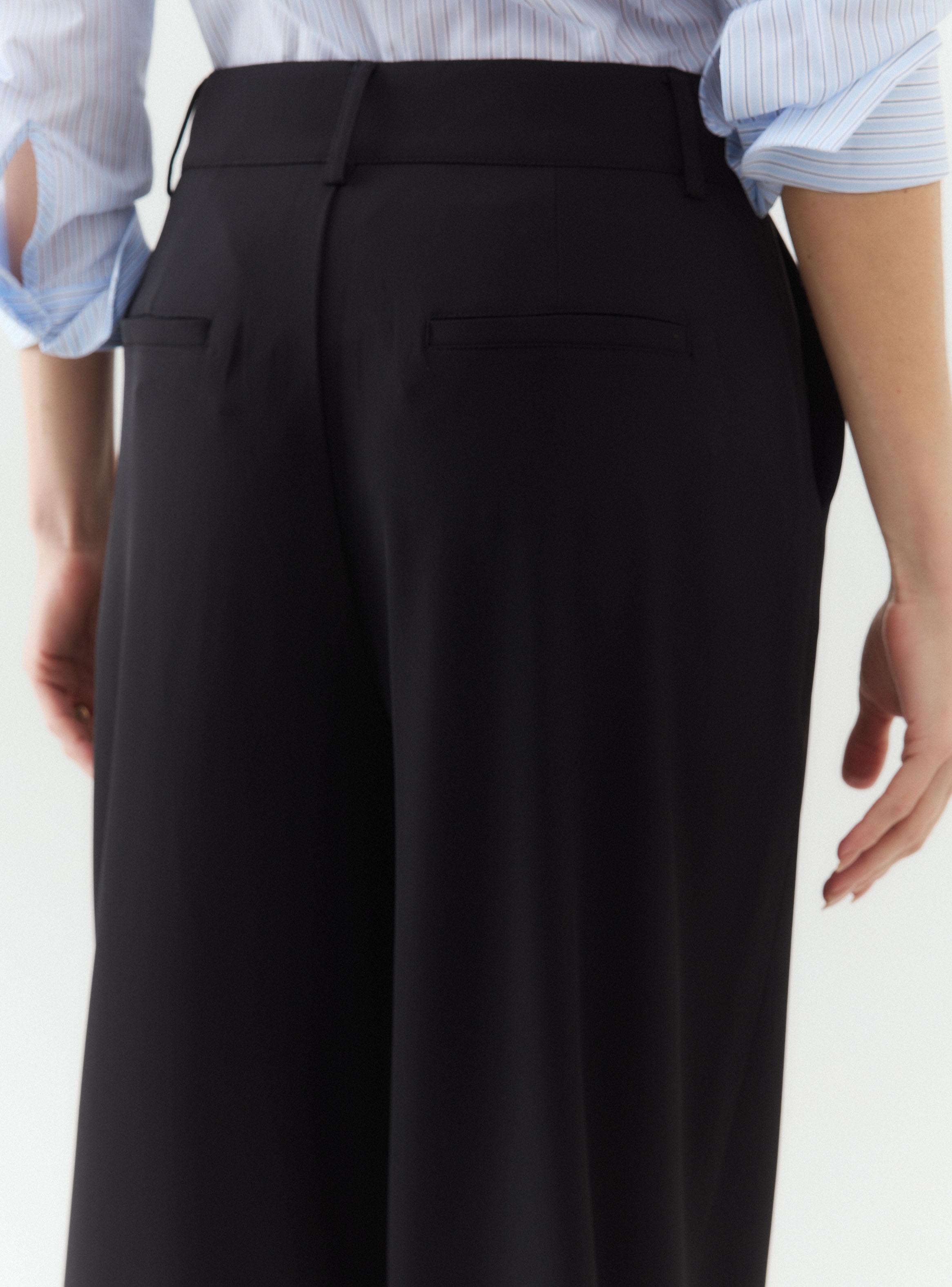 Pantalón Sastrero con Pinzas-3