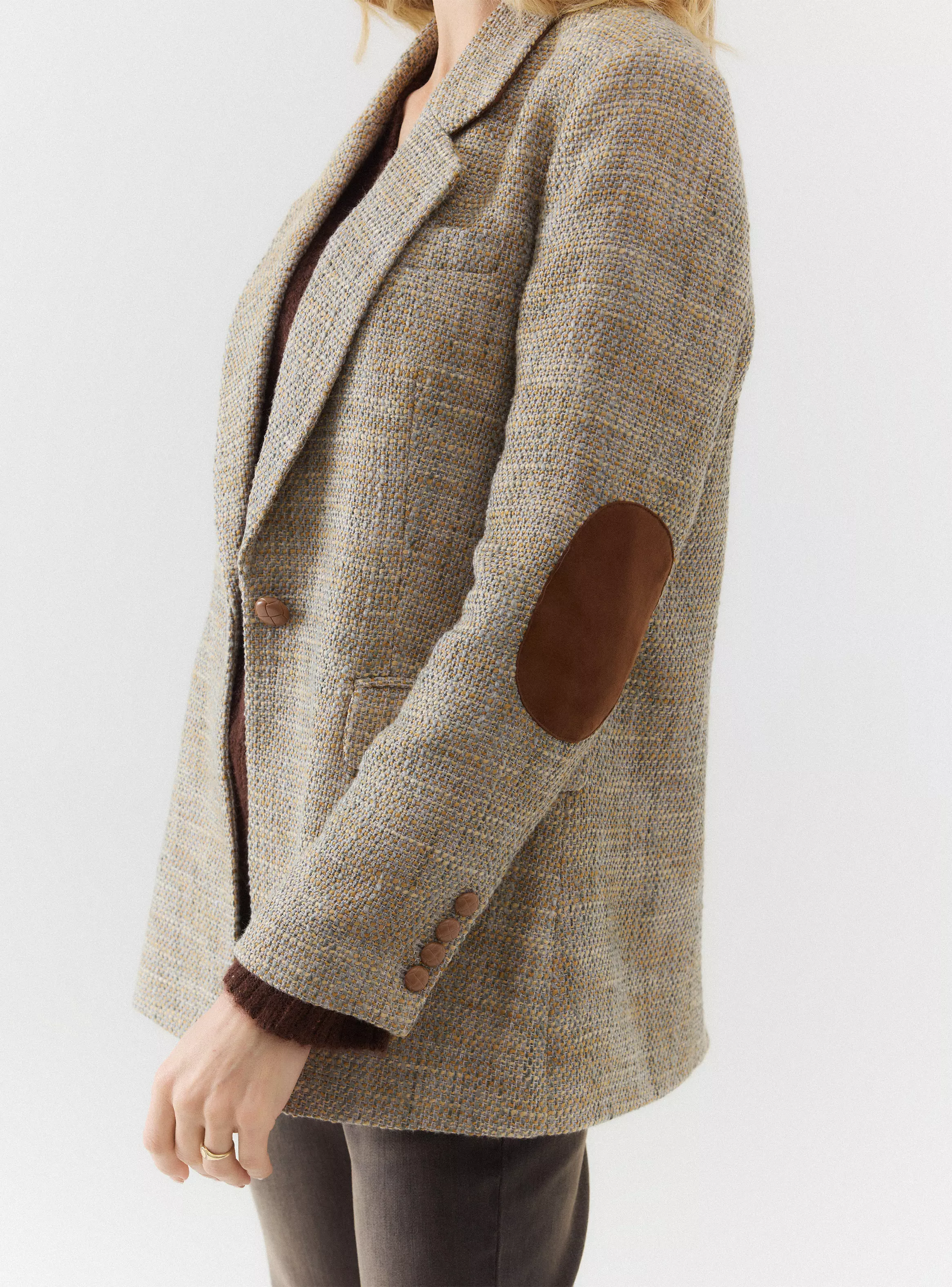 Blazer Tweed con Coderas y Botones Metálicos-3