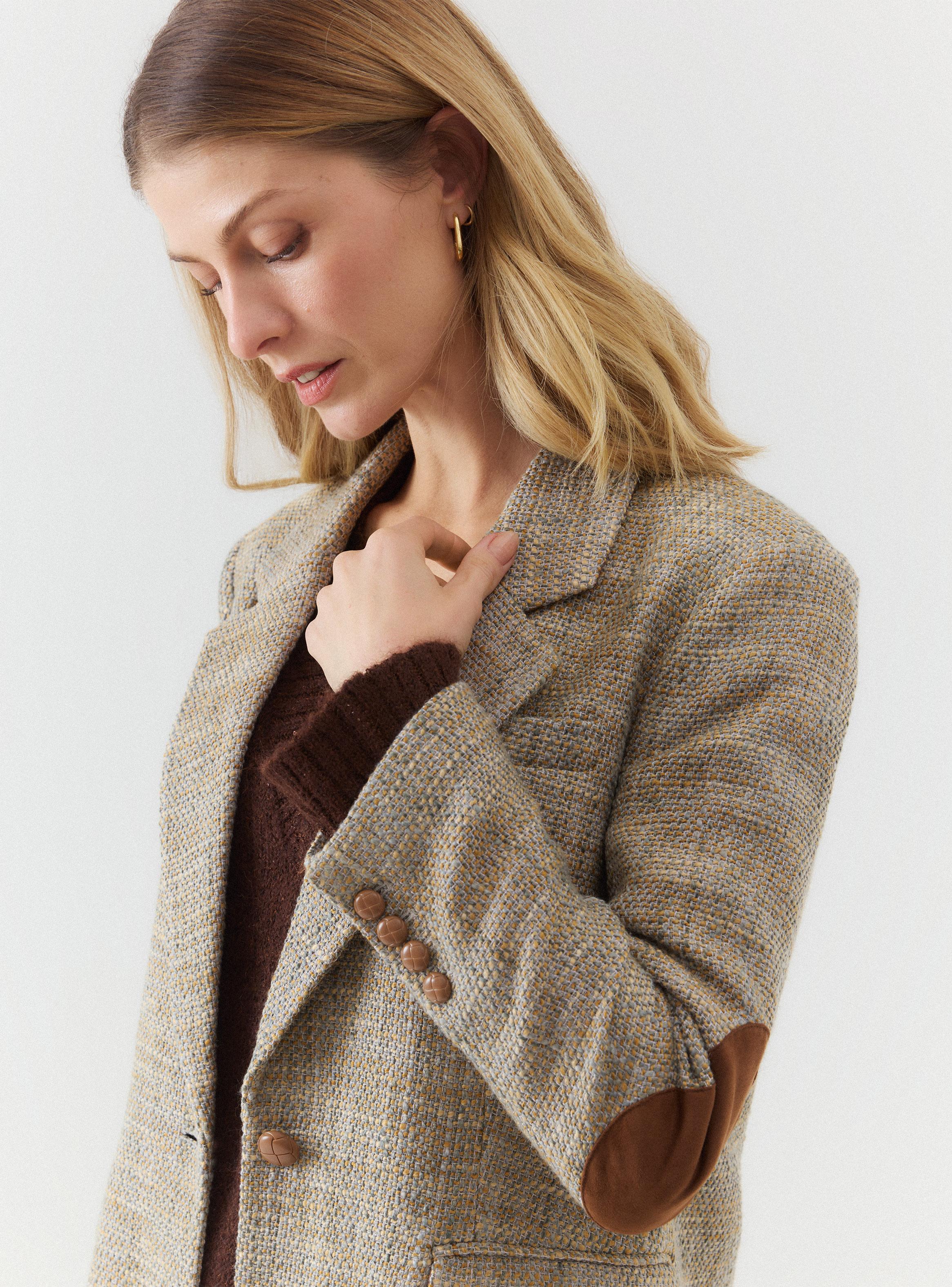 Blazer Tweed con Coderas y Botones Metálicos-2