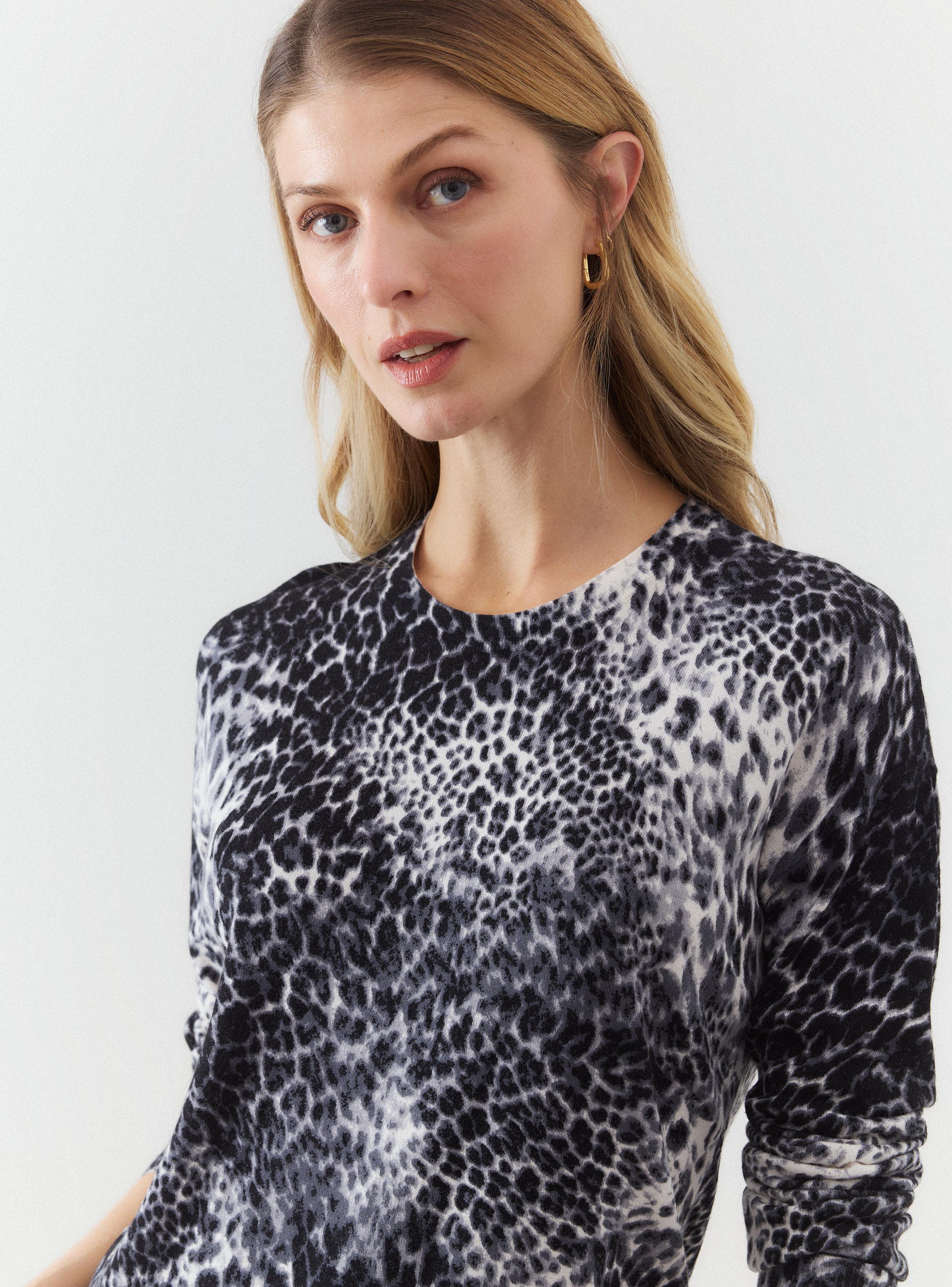 Sweater Escote Redondo Estampado-2