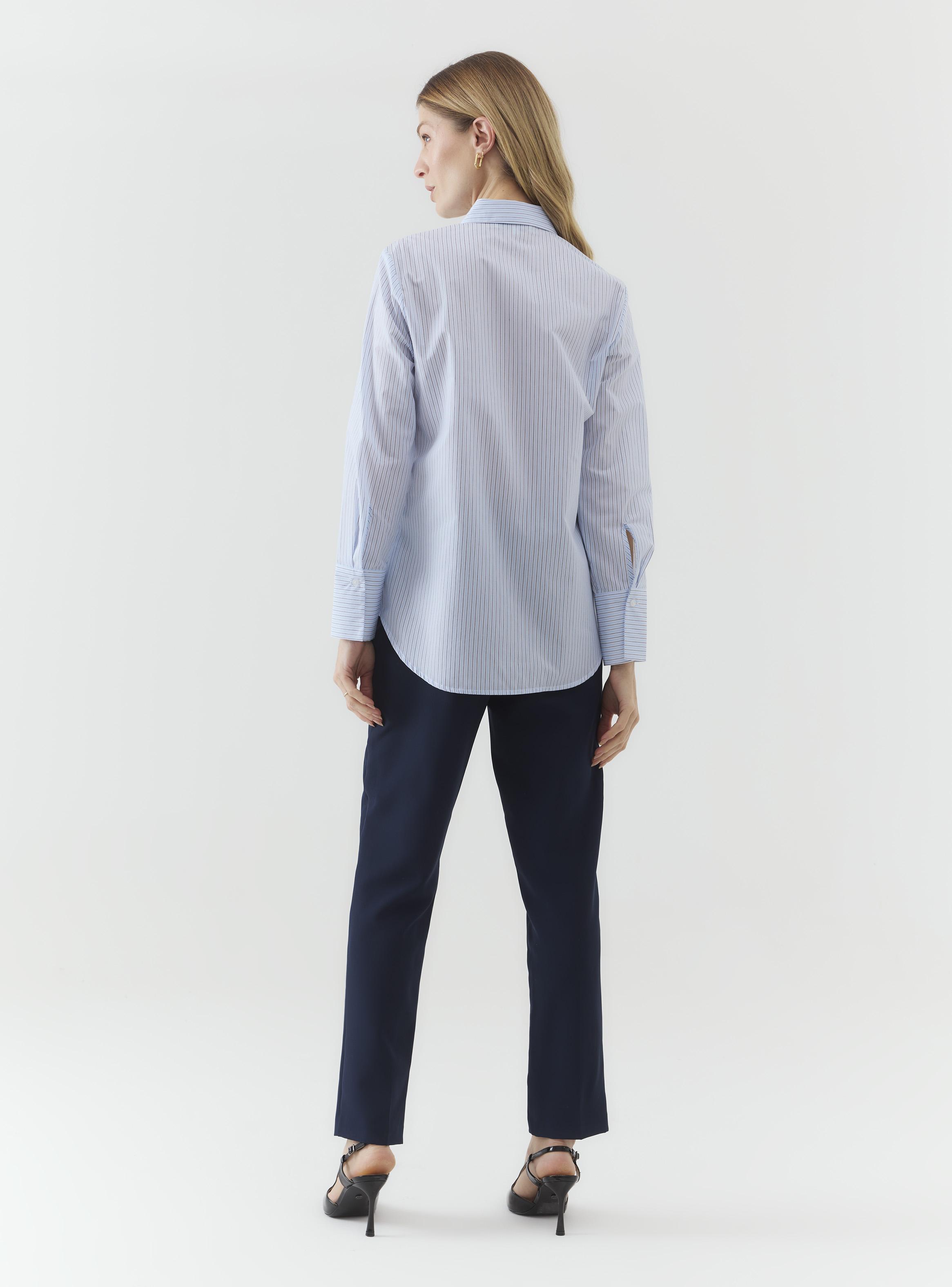 Blusa Cuello Camisero Estilo Básica-5