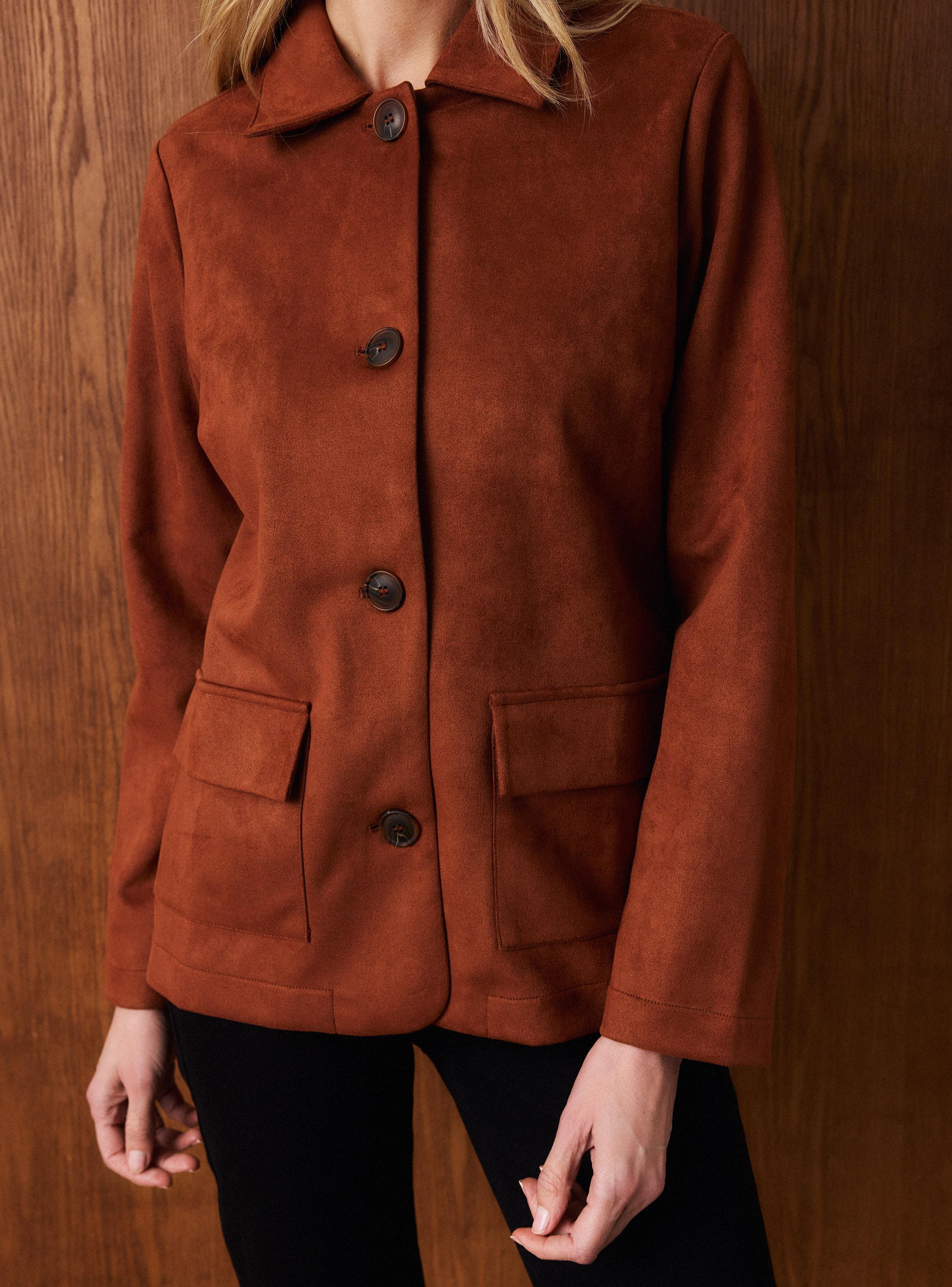 Chaqueta Efecto Piel con Botones-3