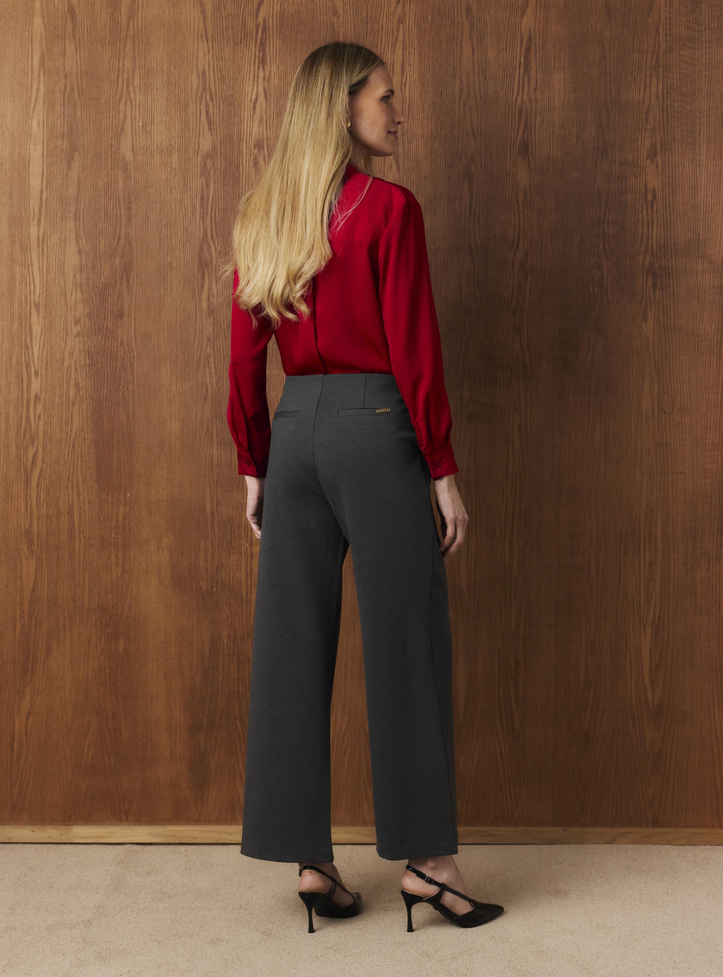 Pantalón Palazzo con Aplicación Metálica en la Cintura-5