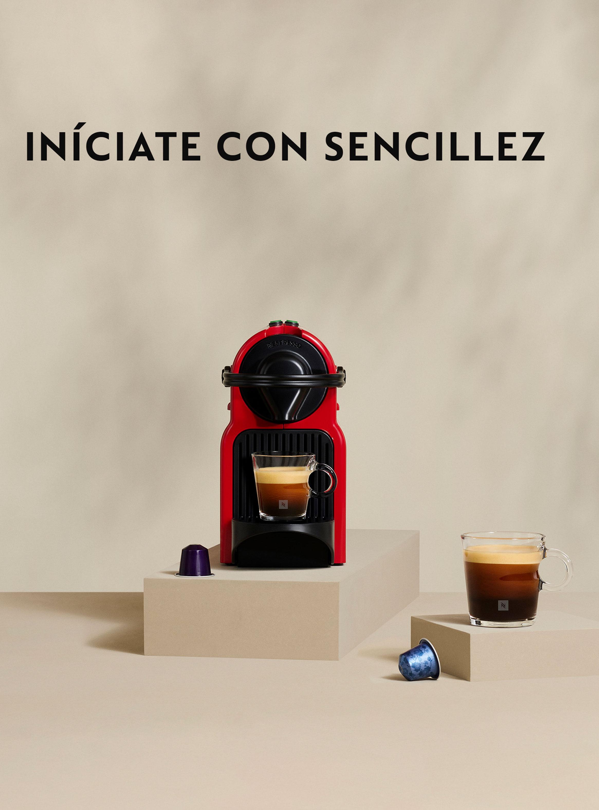 Cafetera de Cápsulas Inissia Blanca + Espumador de Leche Aeroccino 3-10