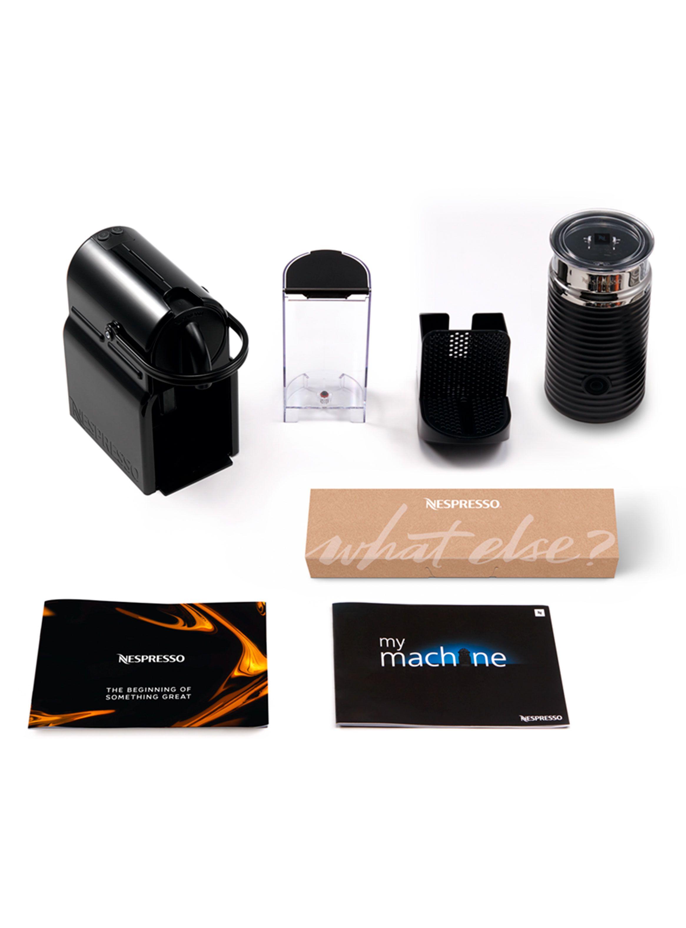 Cafetera de Cápsulas Inissia Negra + Espumador de Leche Aeroccino 3-6